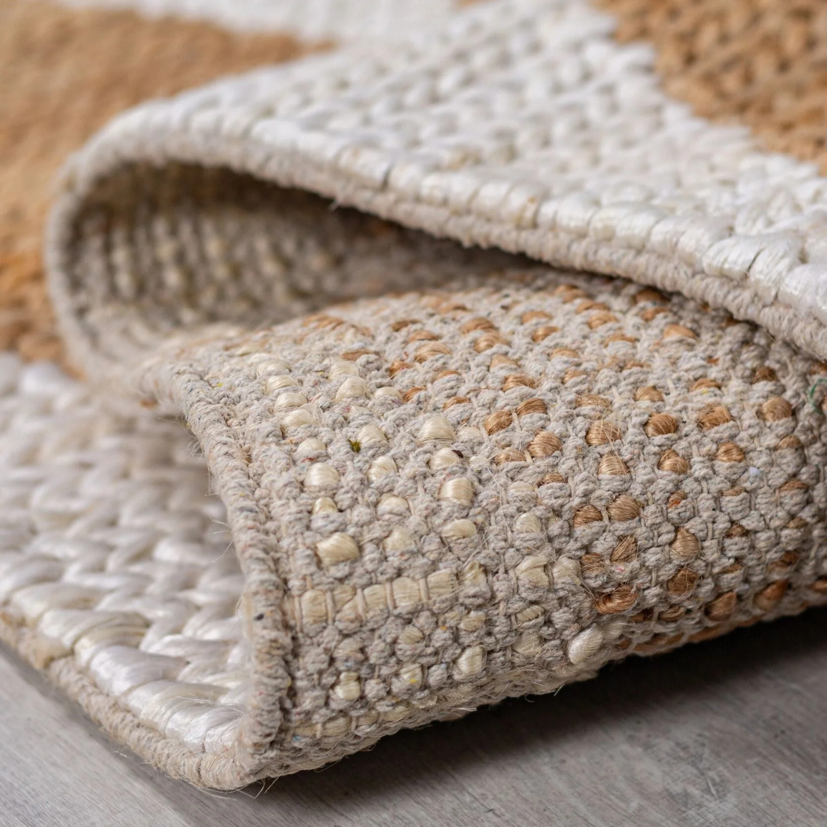 Tapis en jute de couloir  EFFIE