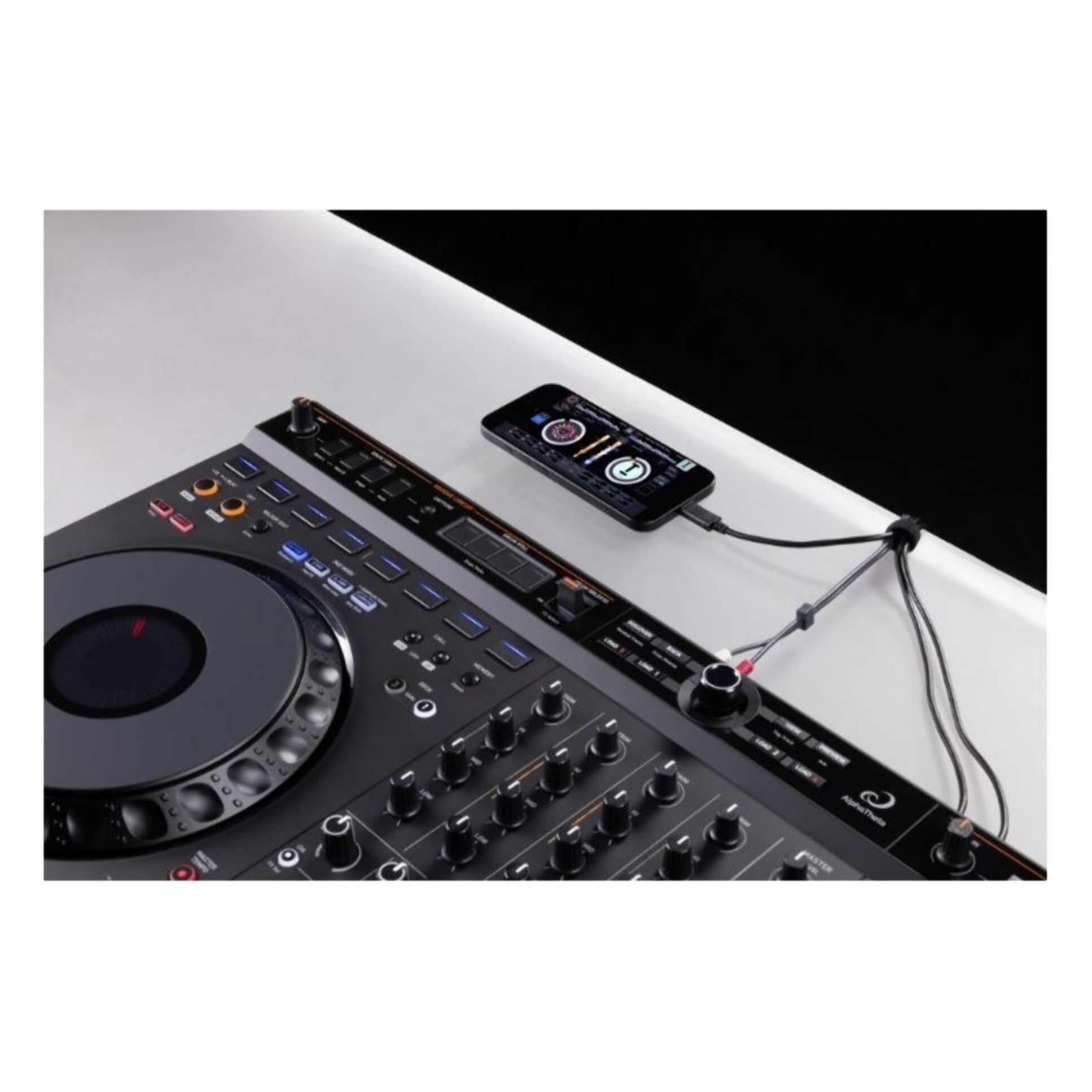 Contrôleur USB ALPHATHETA DDJ-GRV6 - Contrôleur DJ 4 voies