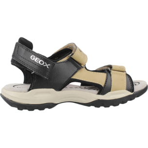 Sandalias Niño de la marca GEOX  modelo J BOREALIS BOY MARRON CLARO