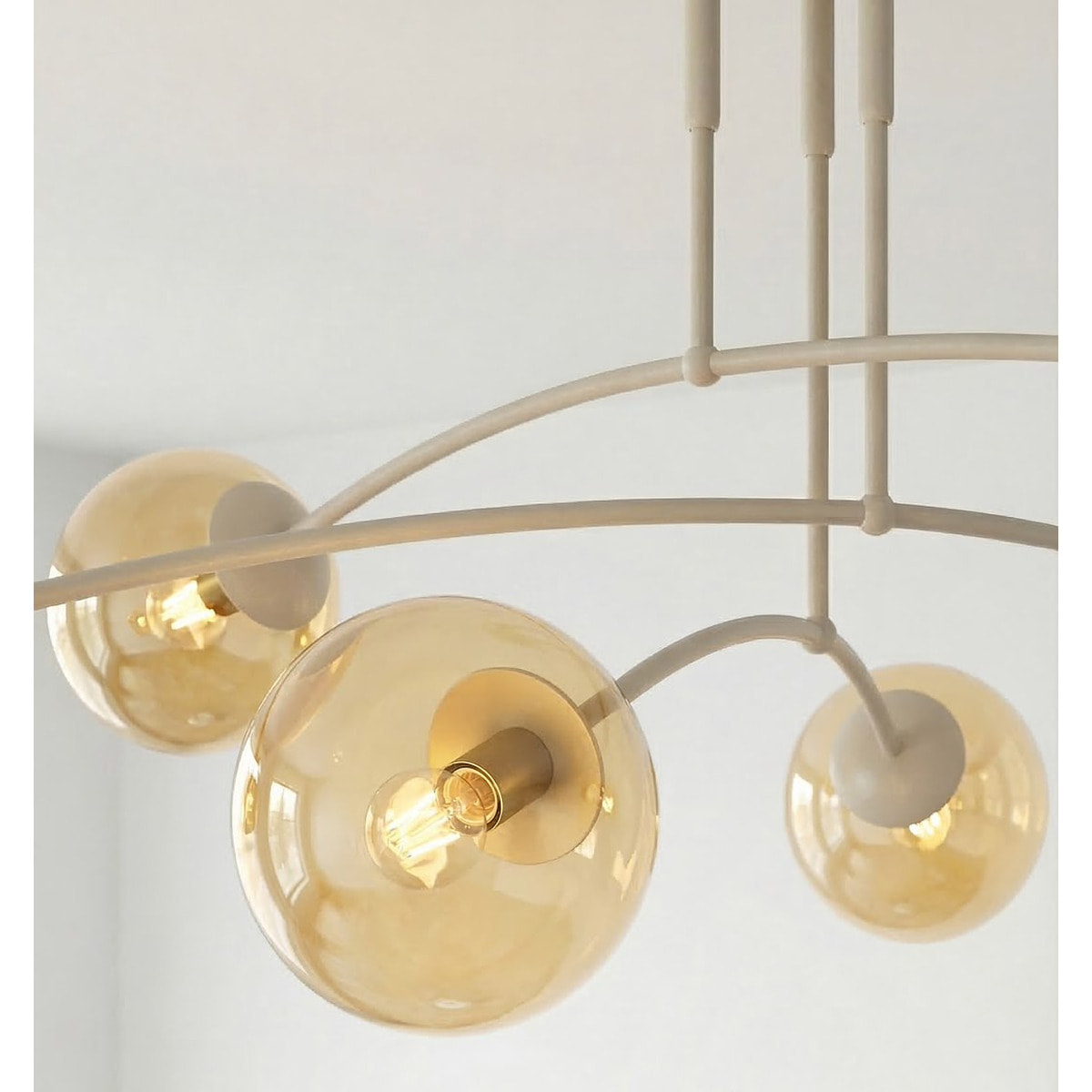 Lampada a sospensione PREGOS in acciaio beige e vetro ambrato