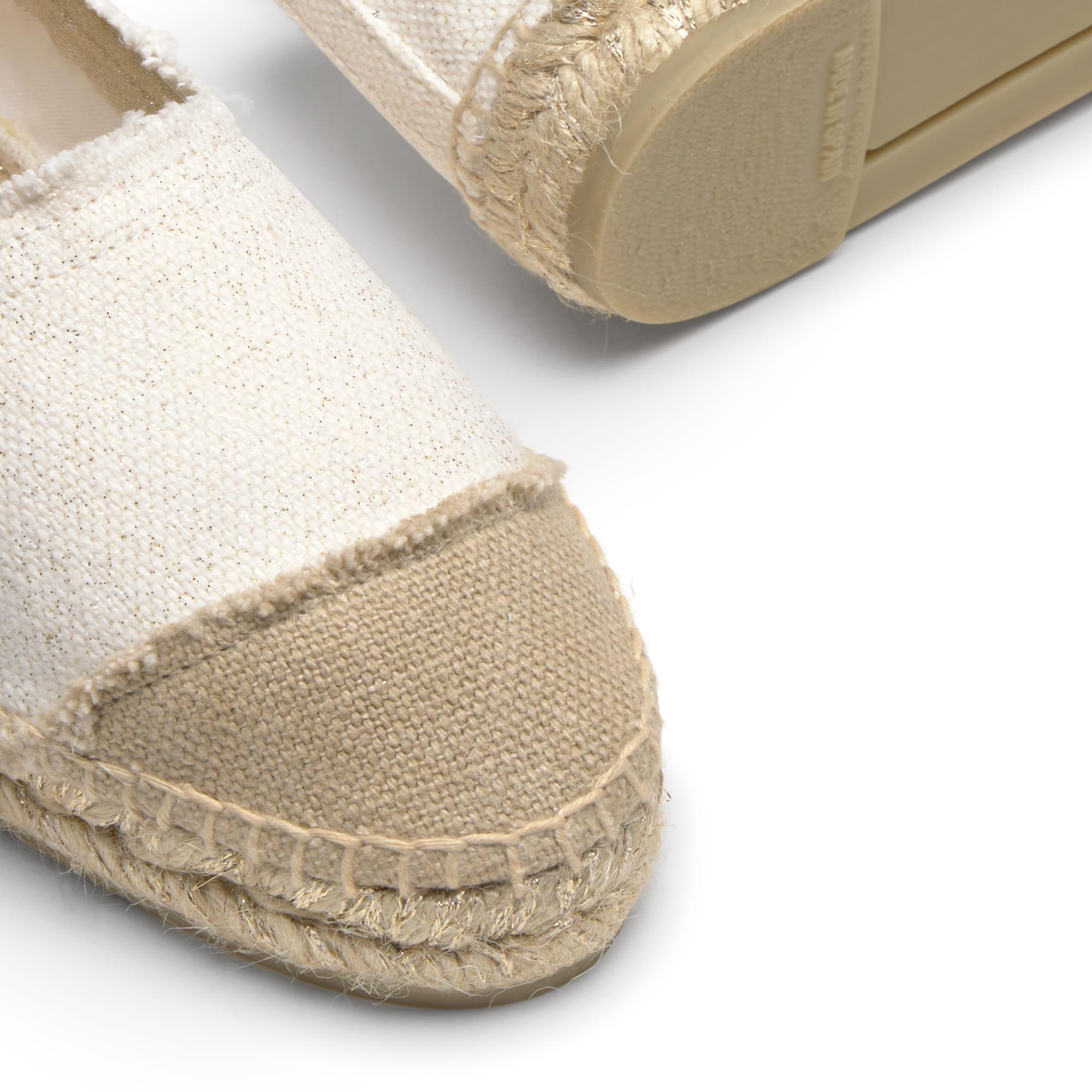 Alpargata plana Kampala en lino metalizado
