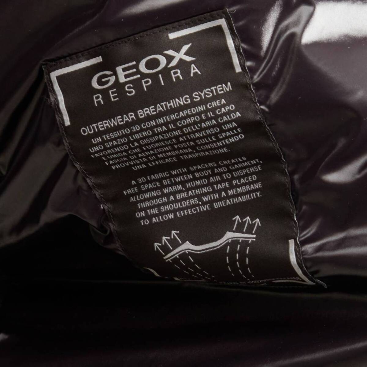 Abrigos Hombre de la marca GEOX  modelo M SILE BOMBER NEGRO