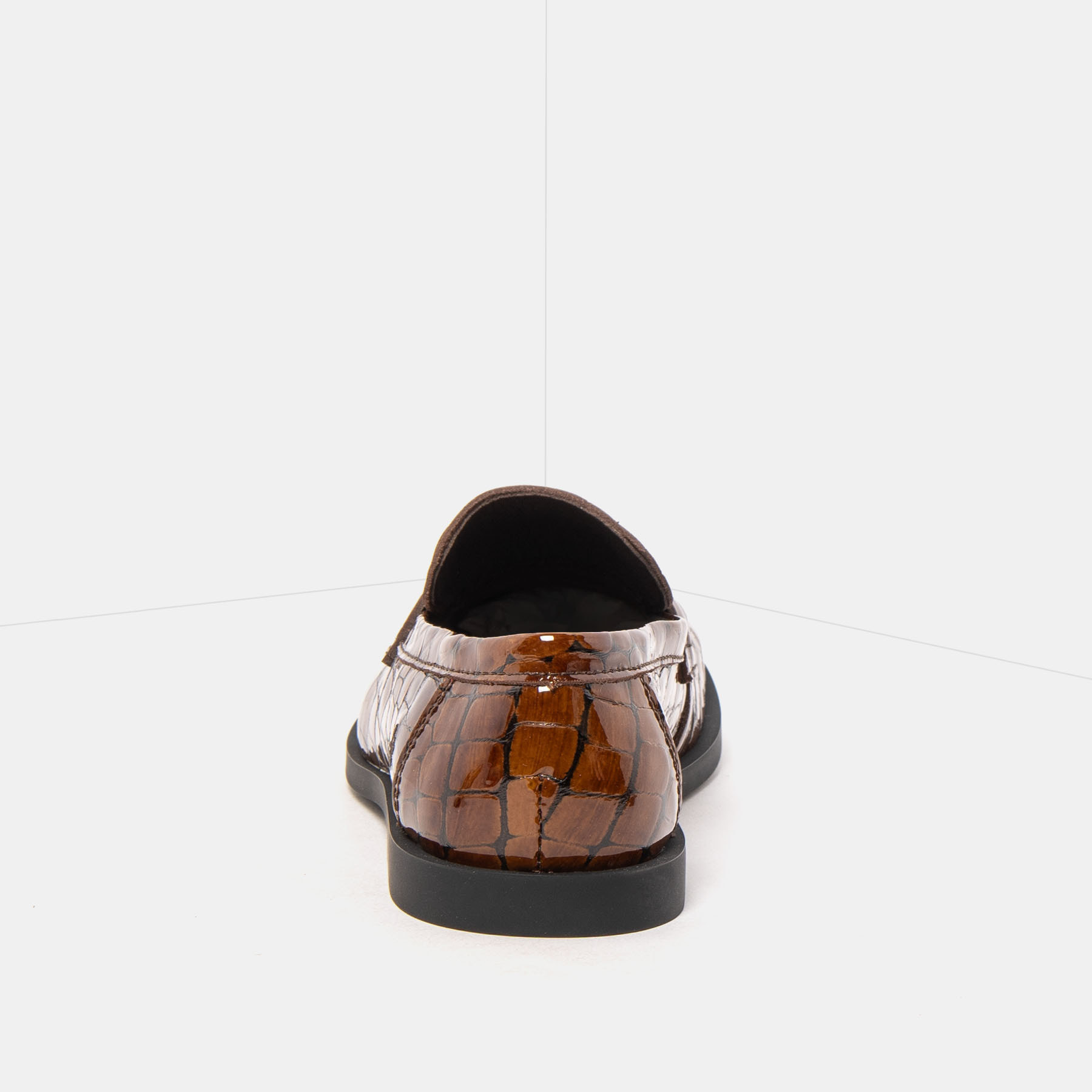 Zapatos 2120 HORASAN CUERO/ SIENA color Cuero