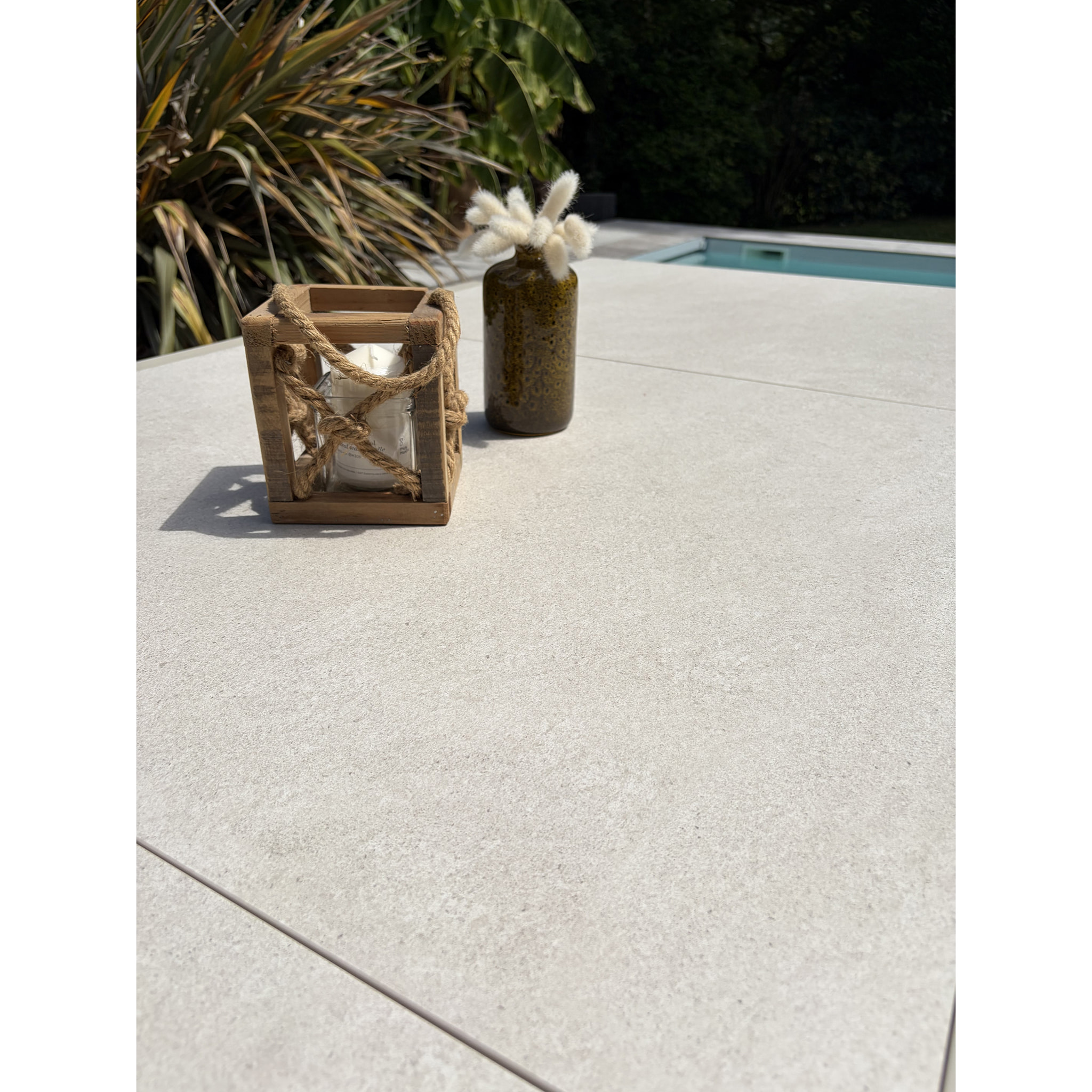 KALIBO - Table de jardin en aluminium et plateau sinterstone (10 places)