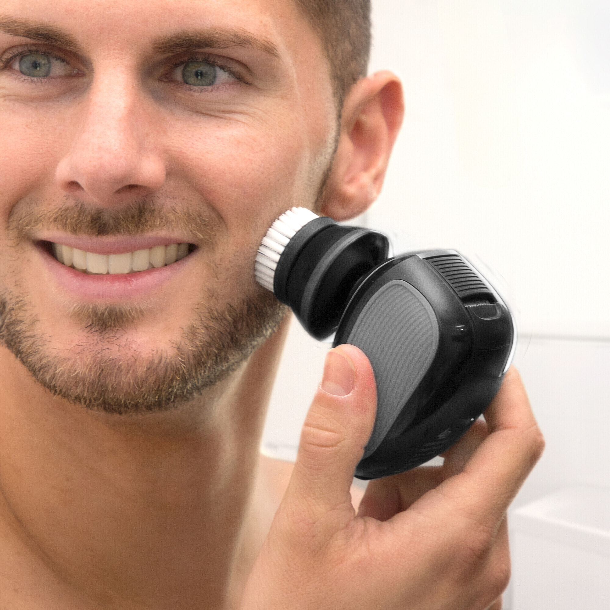 Rasoi ergonomico ricaricabile 5 in 1 Shavestyler Innovagoods