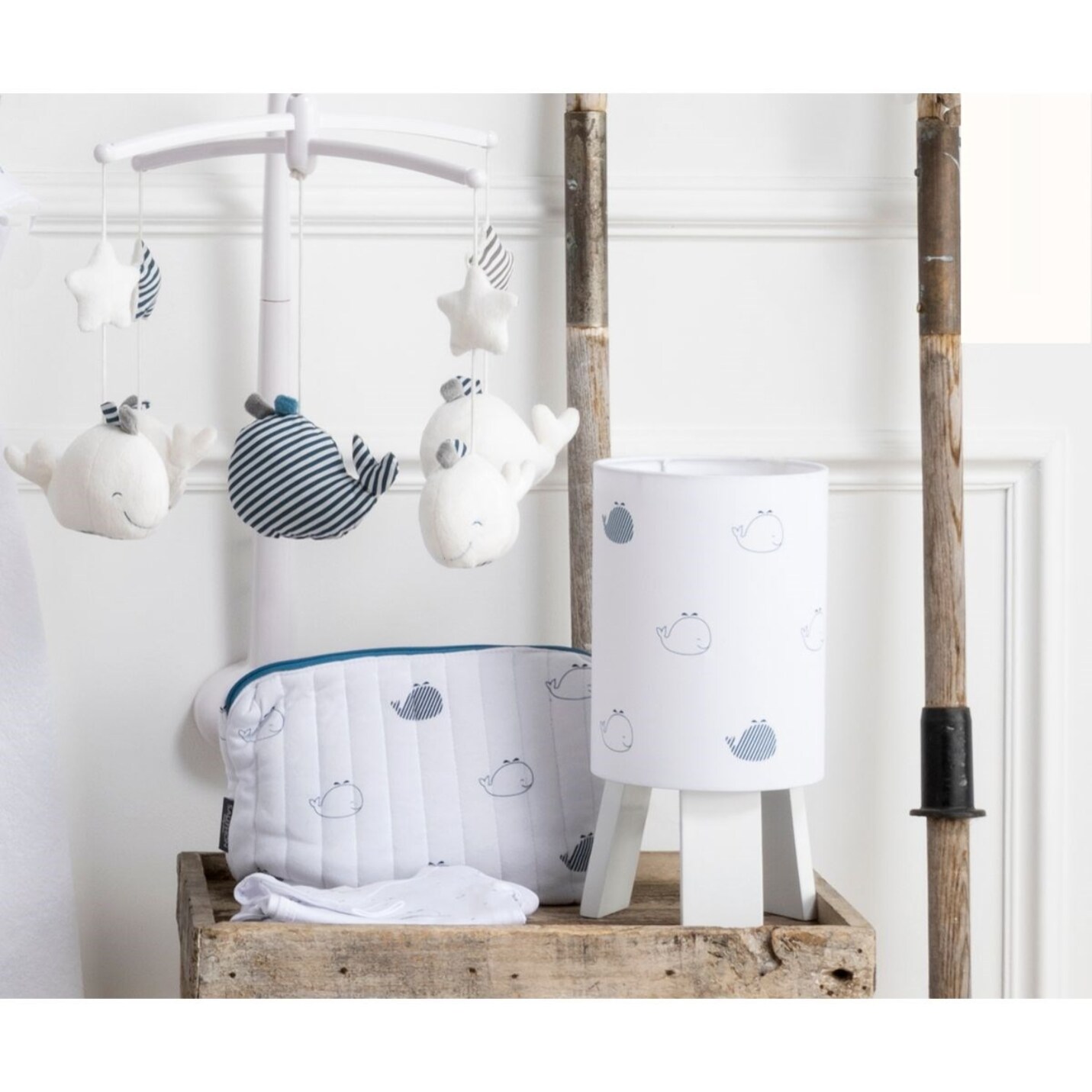 Lampe de chevet en coton blanc