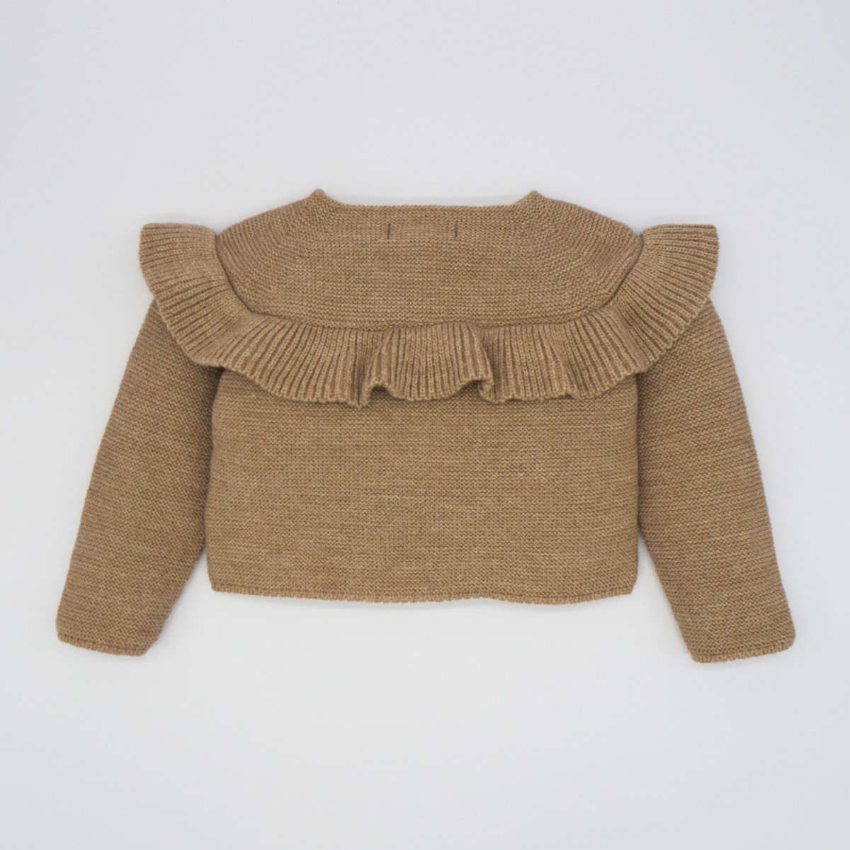 CHAQUETA VOLANTE BOTONES CORAZÓN CAMEL