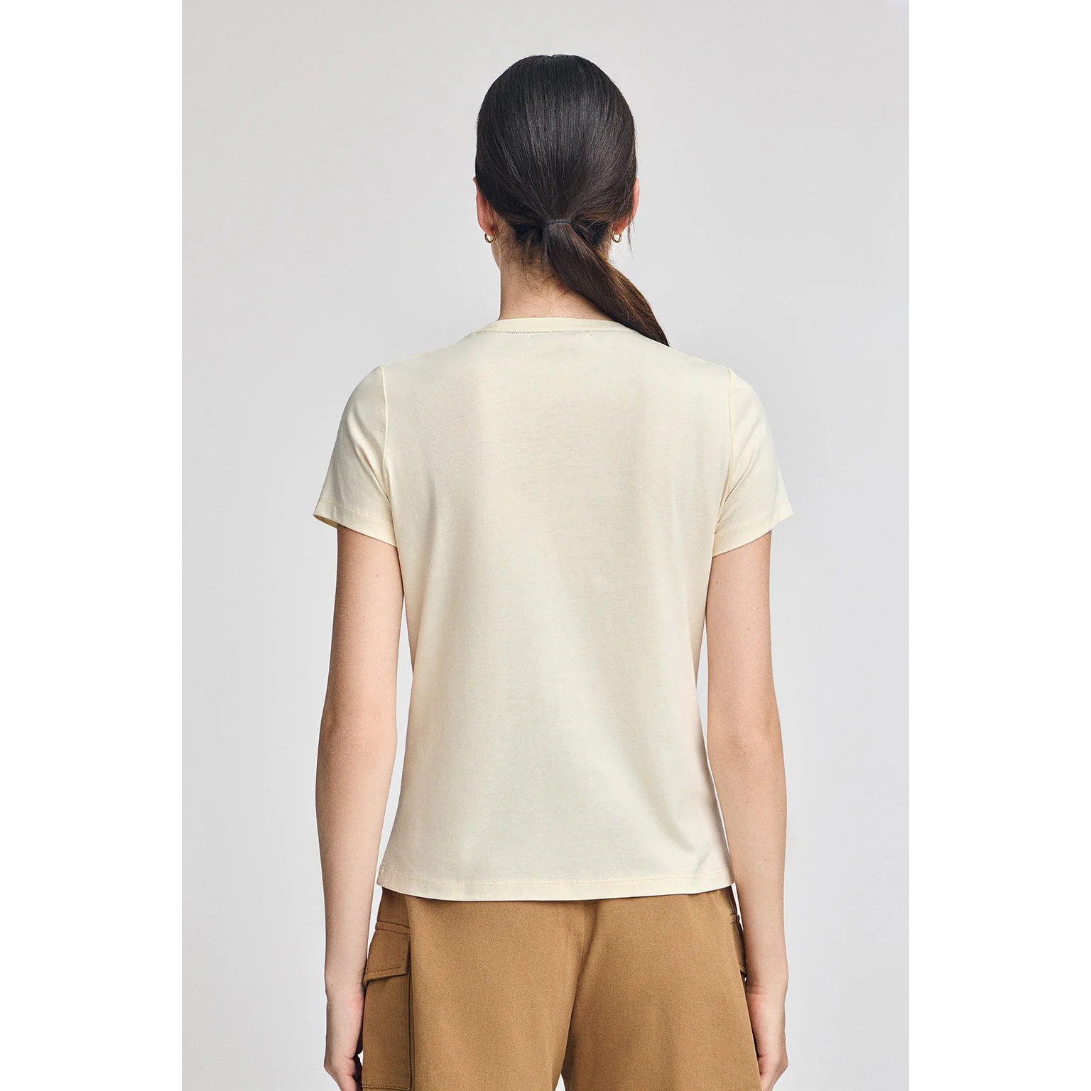 Camiseta color crudo de cuello redondo con bordado Rigby Go