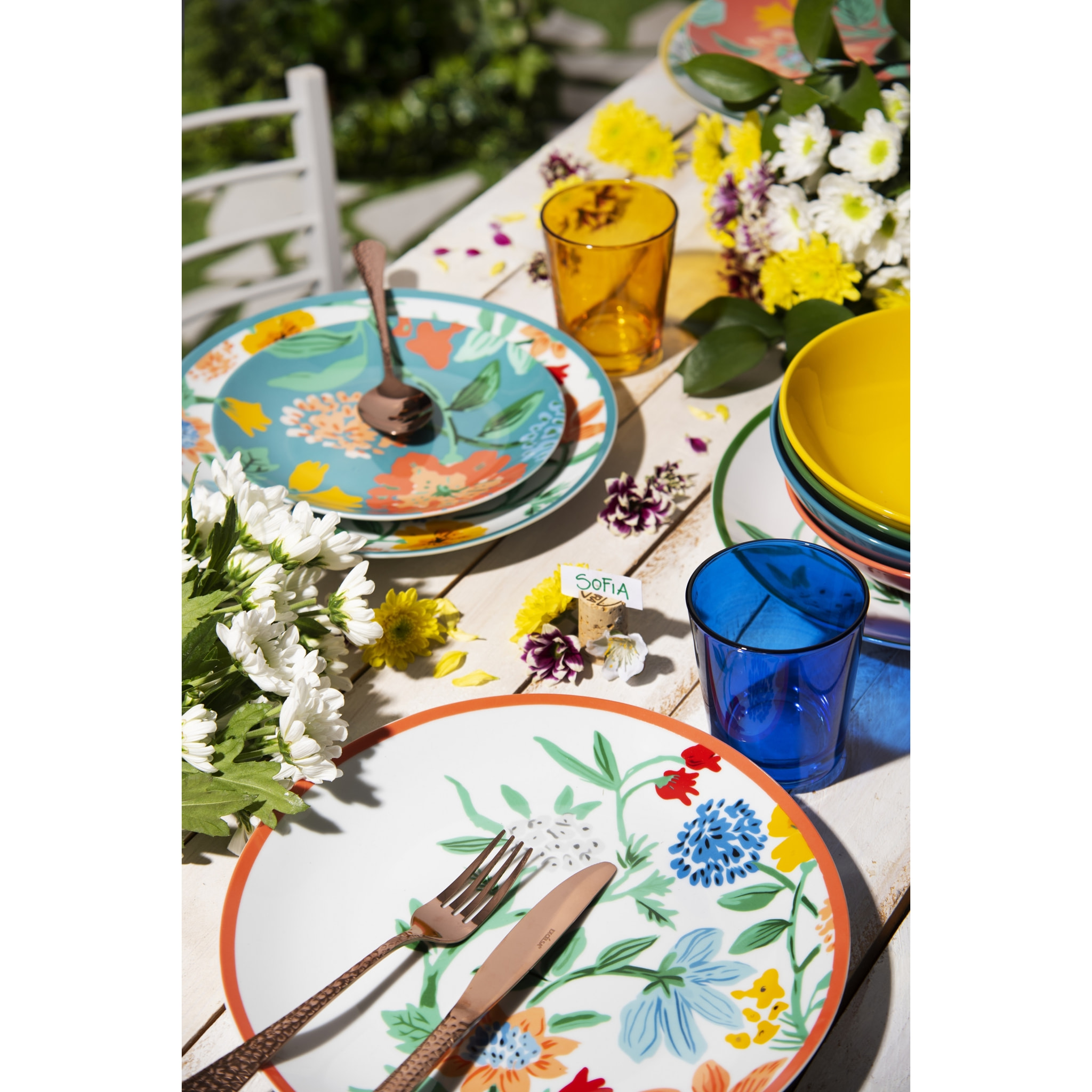 Service 12 assiettes Excelsa Eze Sur Mer, porcelaine et stoneware, multicolore