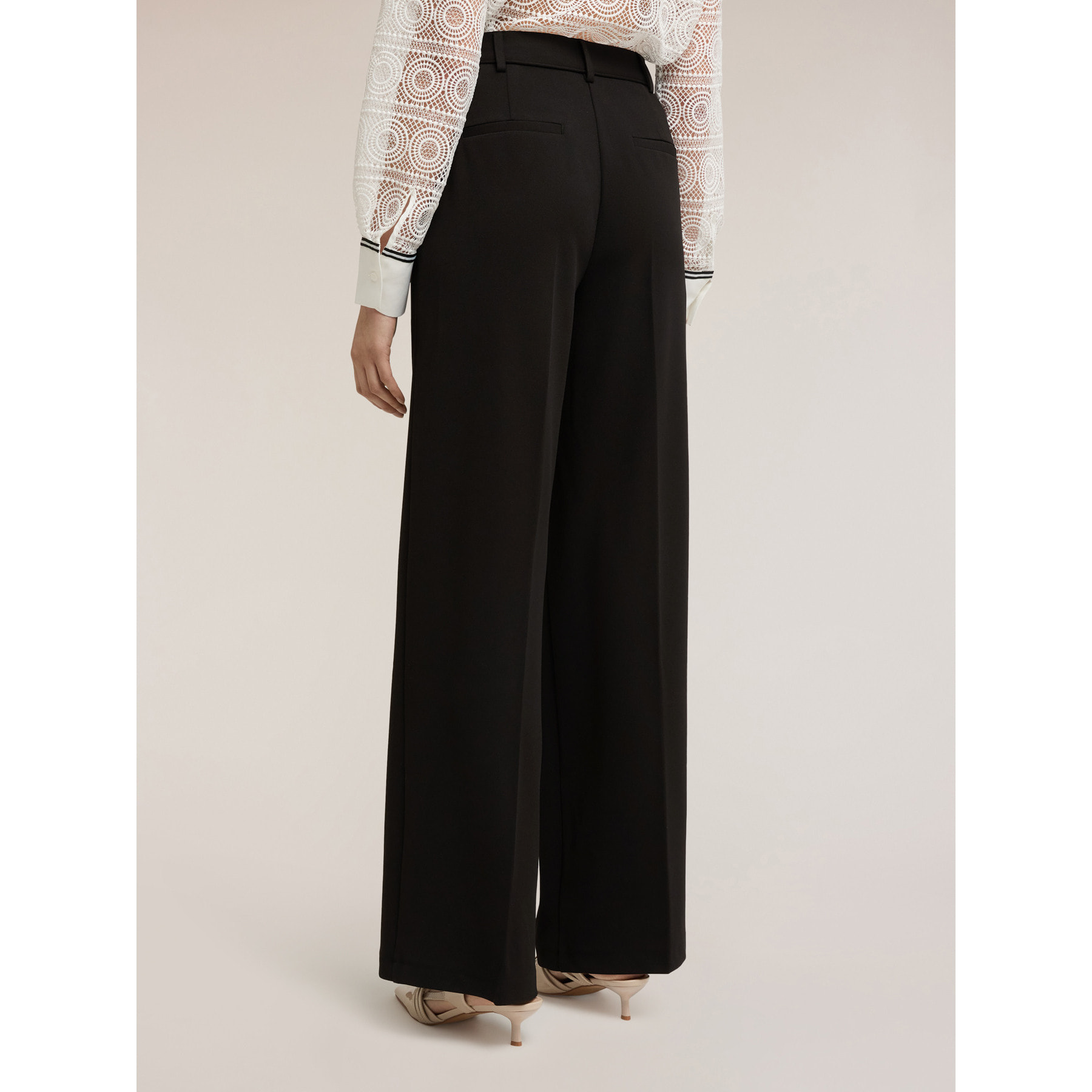 Motivi - Pantaloni palazzo in tessuto crêpe - Nero