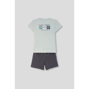 Conjunto de camiseta con logo circular en el pecho y bermuda lisa con cintura elastica | Color: Verde agua | Street Monkey