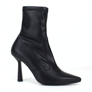 Botín de licra. Tacón de 9 cm