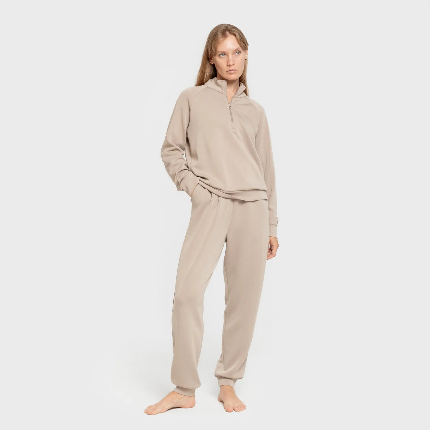 Pantalón jogger estilo modal mujer