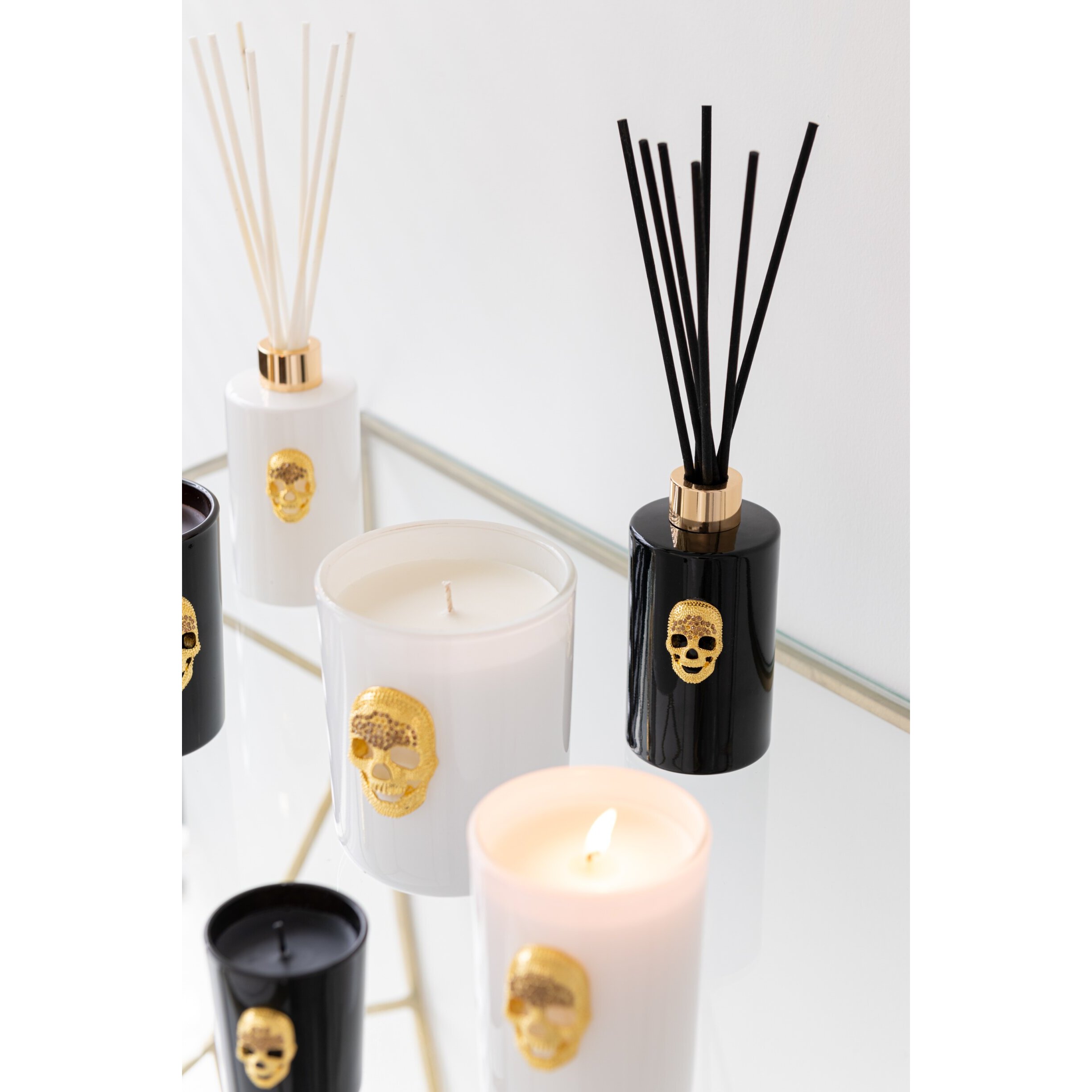 J-Line bougie parfumée Crâne Nuit Blanche - White Floral Tonk - verre - blanc - large - 65H