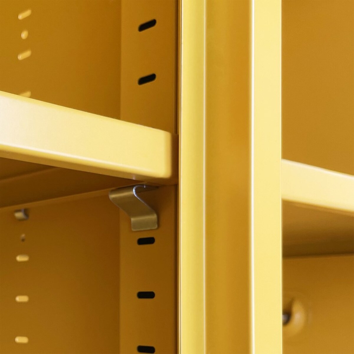 Armadio due ante in metallo 190x85x50 senape