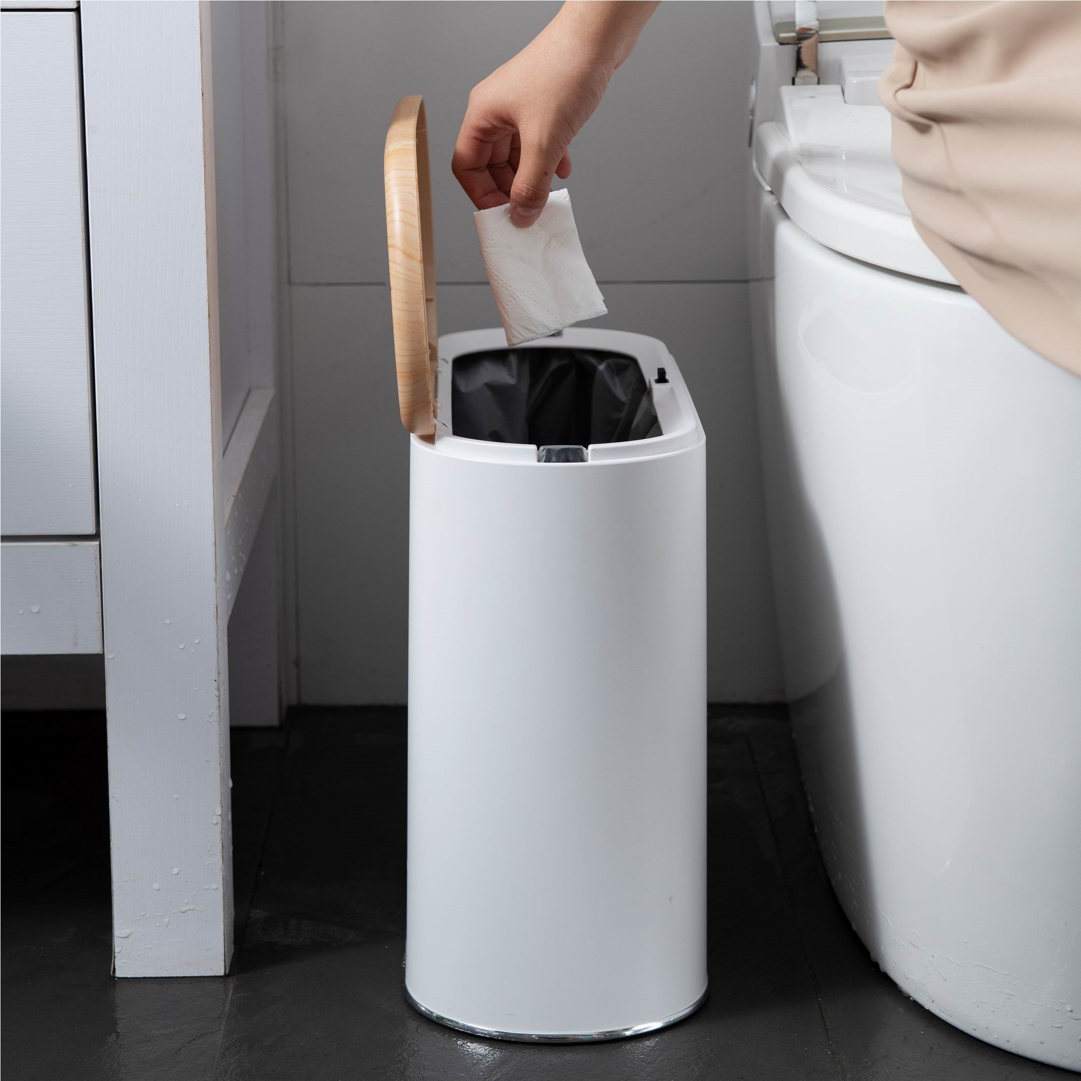 Poubelle de salle de bain push ALDO 10L