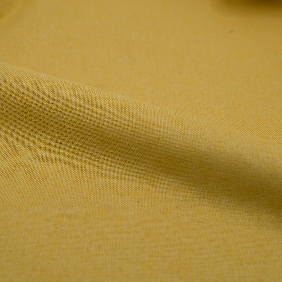 Lot de 2 chaises en tissu jaune et pieds en métal - Cozy