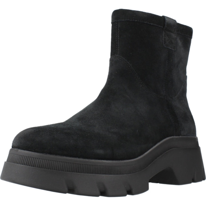 Botines Mujer de la marca GEOX  modelo D PLUETTE NEGRO