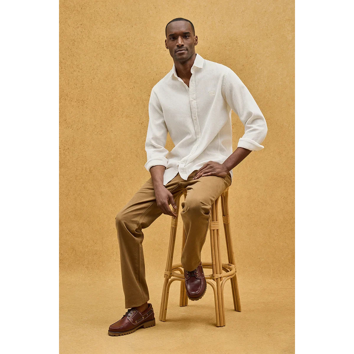 Camisa cotolino beige vigoré con bordado Polo Club
