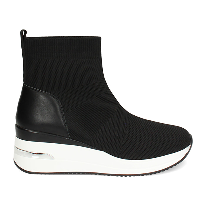 Slip on donna nera in tessuto