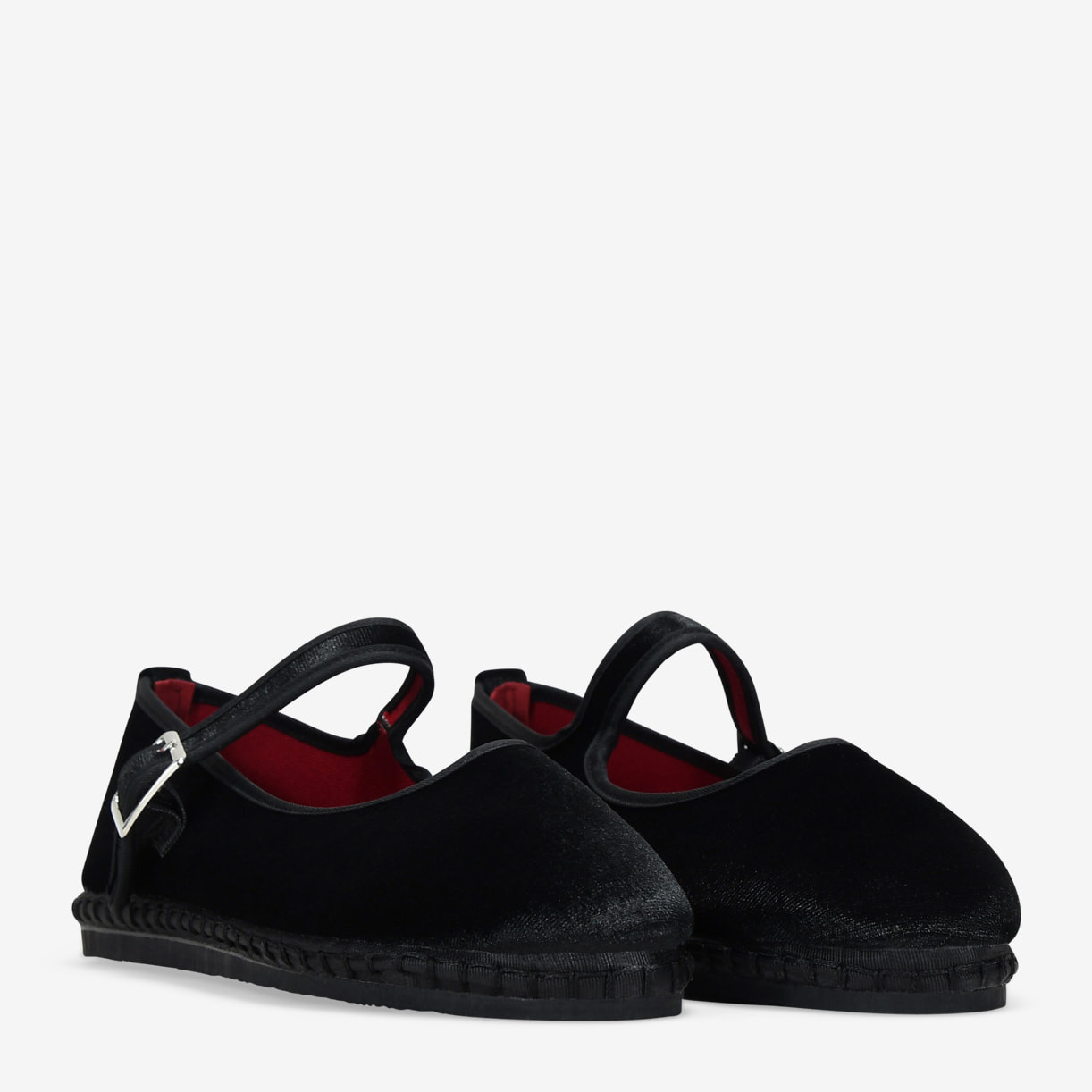 Bailarinas negras de terciopelo con hebilla