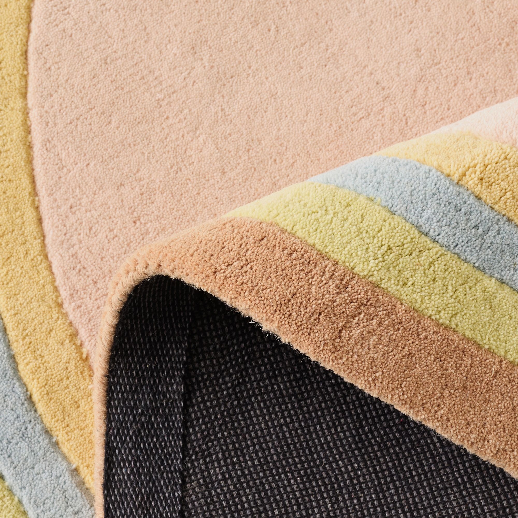 PANTONE - Tapis en laine fait main RAYON TENDRE