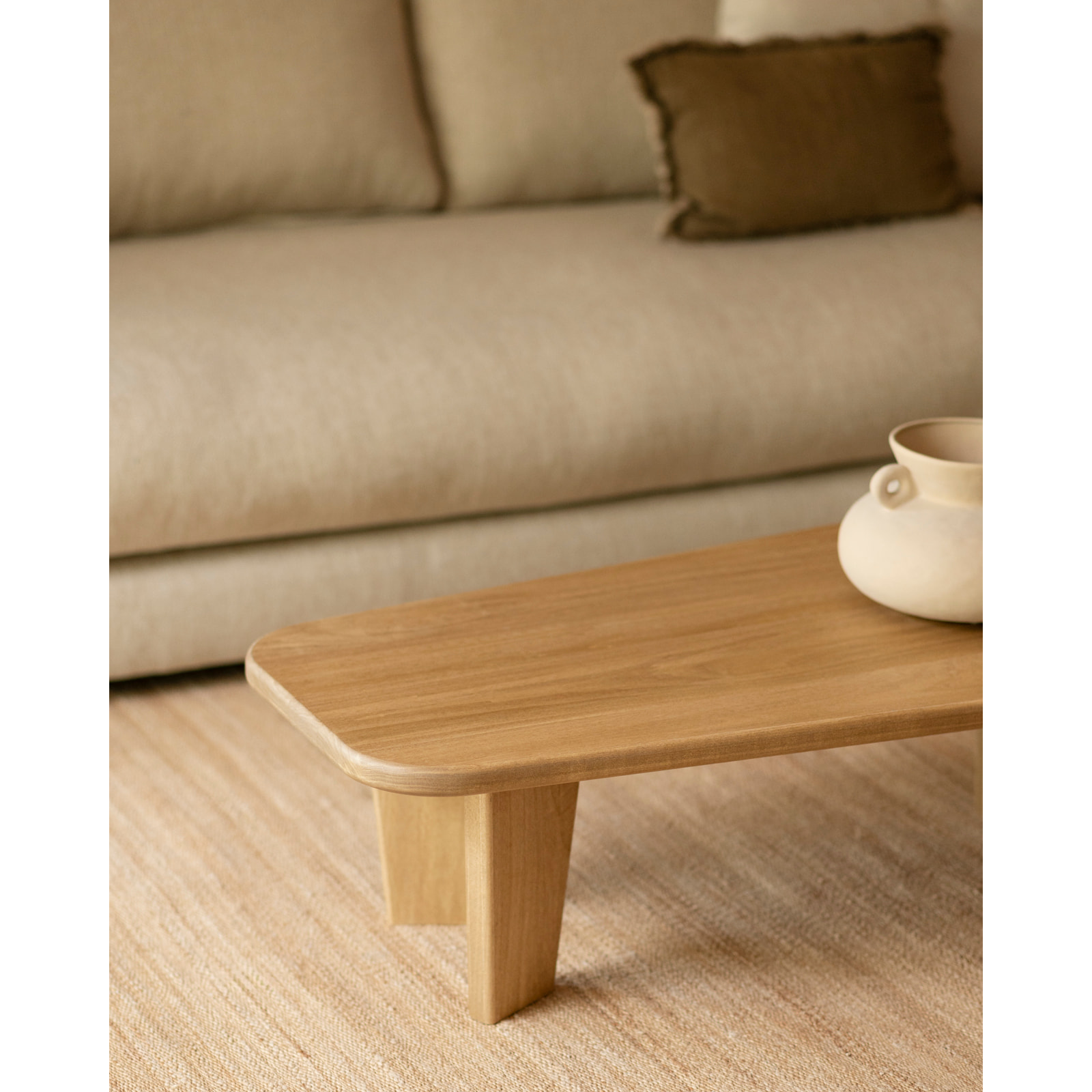 Mesa de centro de madera maciza de álamo con tres patas de 100cm Alto: 30 Largo: 100 Ancho: 58