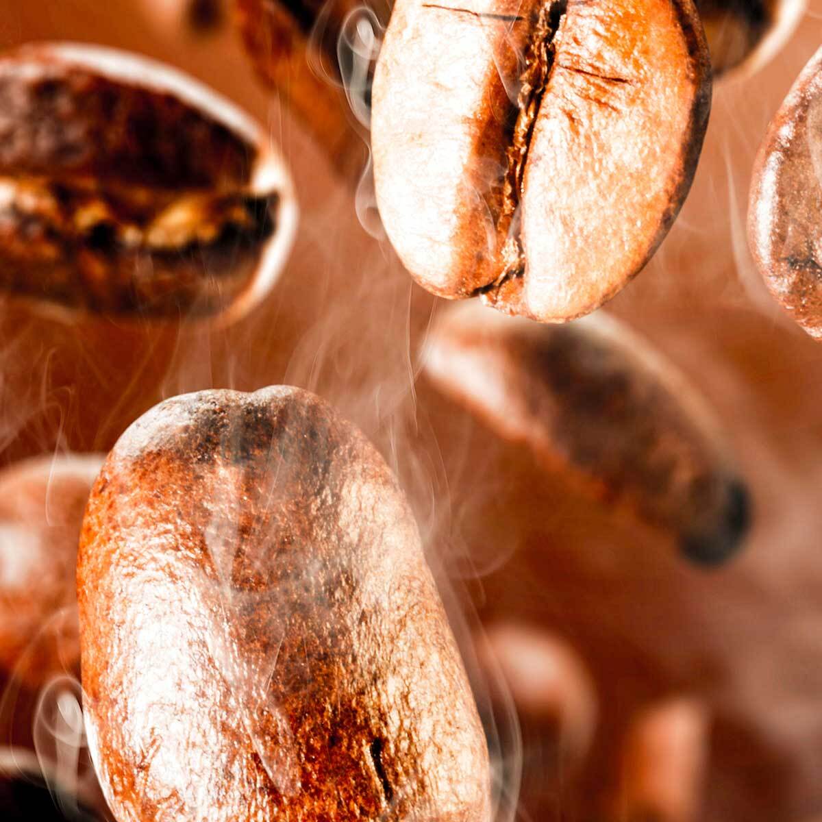 Tableau grains de café en lévitation Toile imprimée