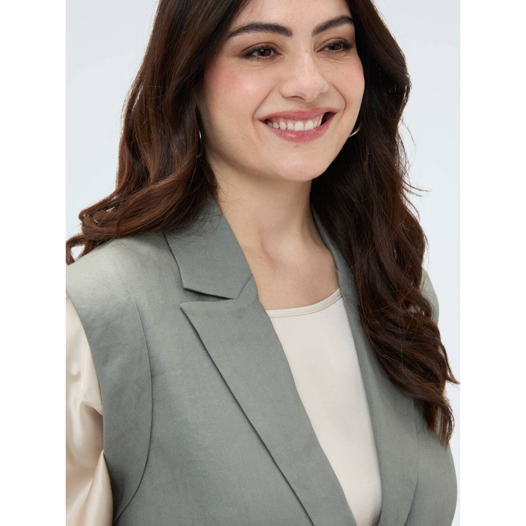 Fiorella Rubino - Gilet sartoriale in misto lino - Verde militare