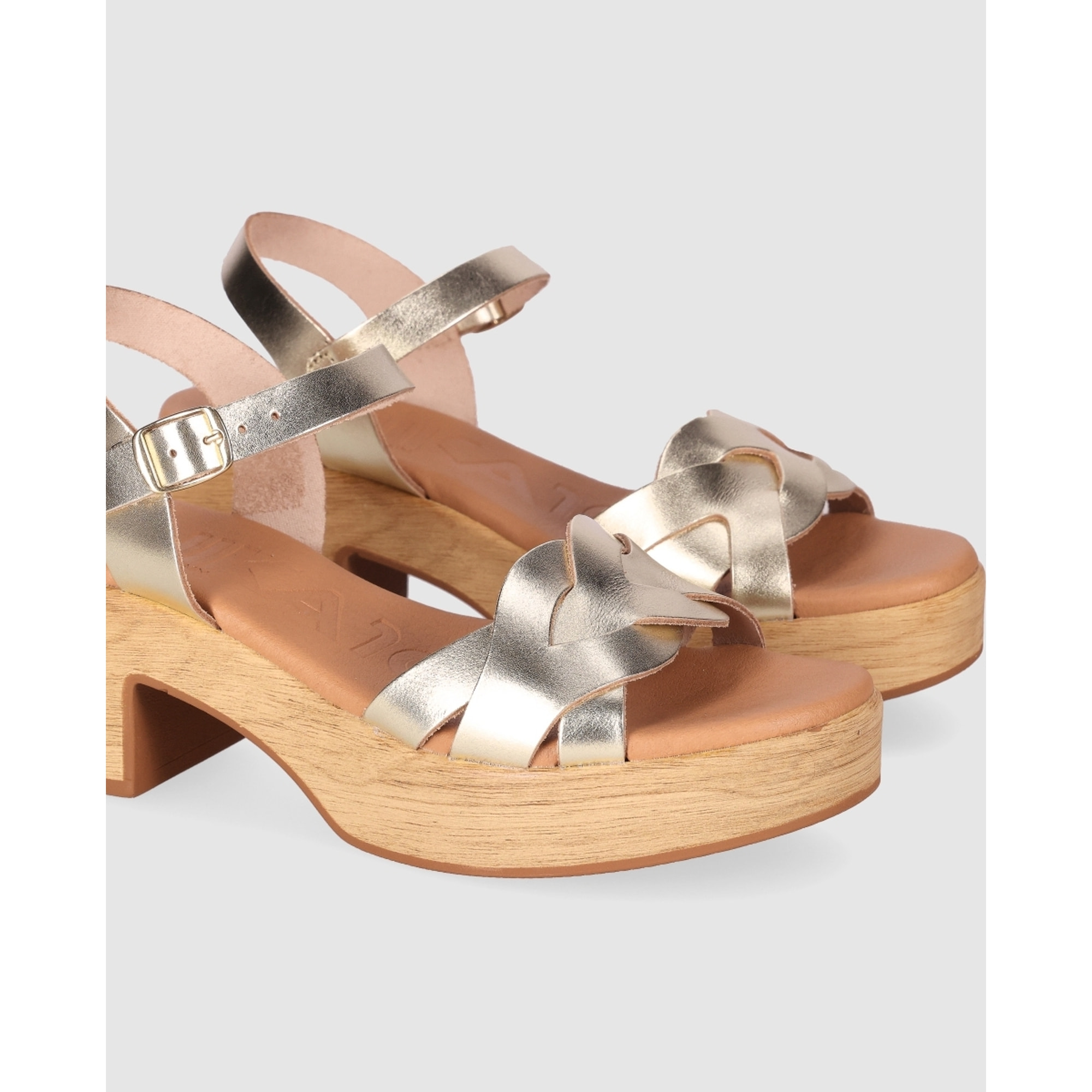 Sandalias de Piel - Oro - Tacón: 6 cm