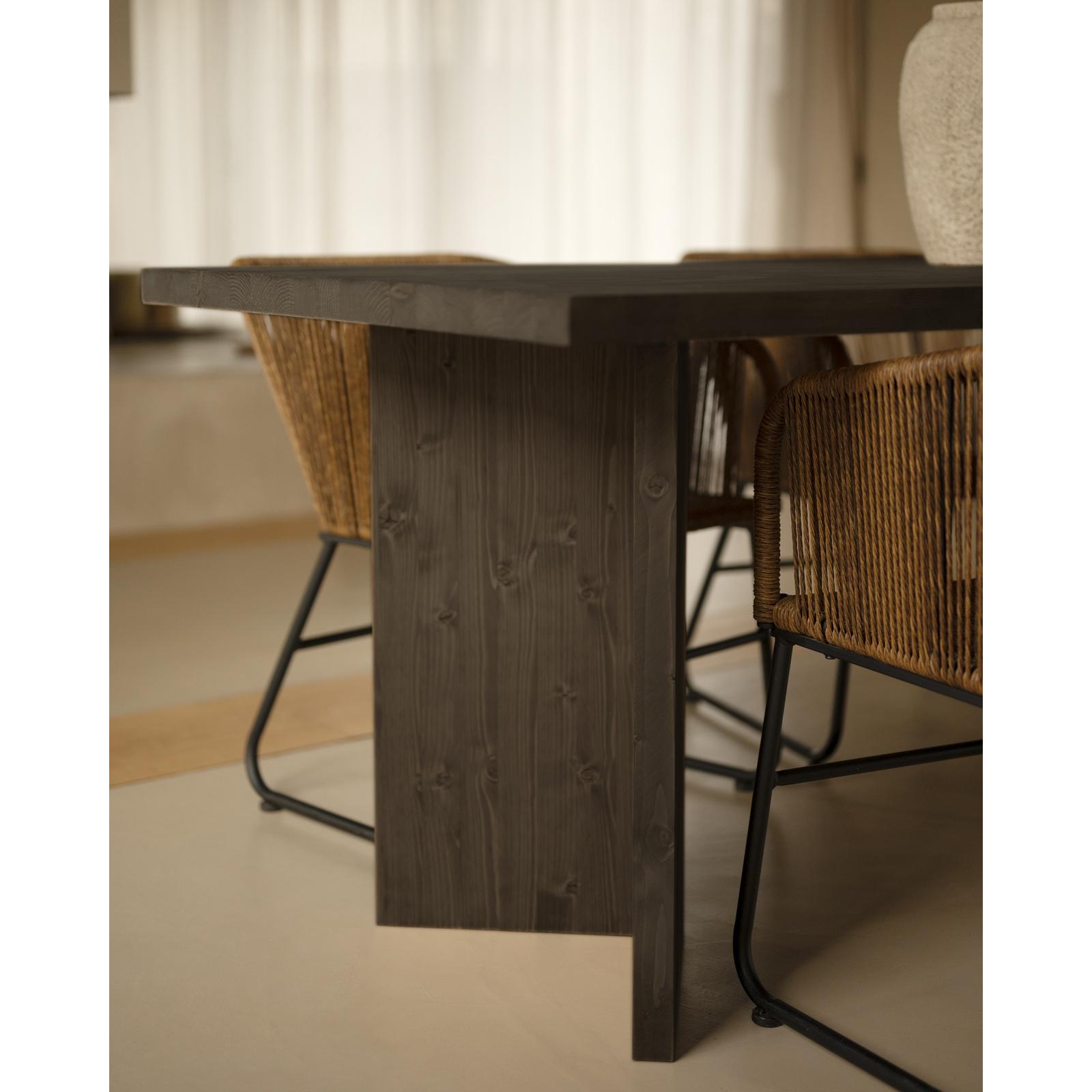 Mesa de comedor de madera maciza en tono negro de varias medidas