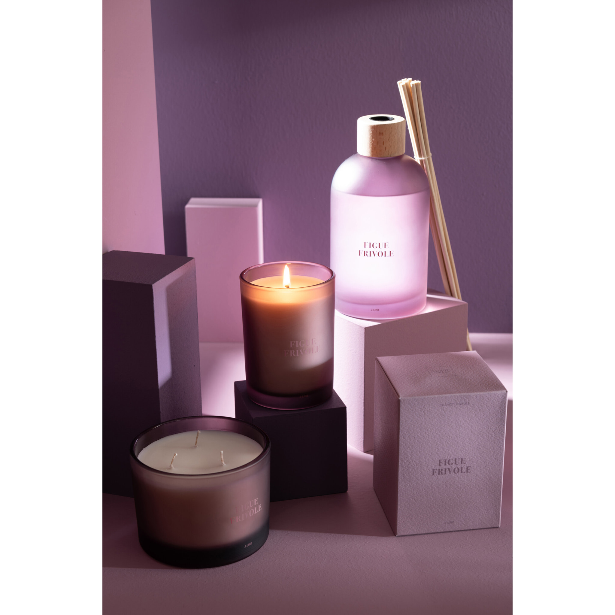 J-Line bougie parfumée Accords Essentiels - Figue Frivole - mauve - 28H