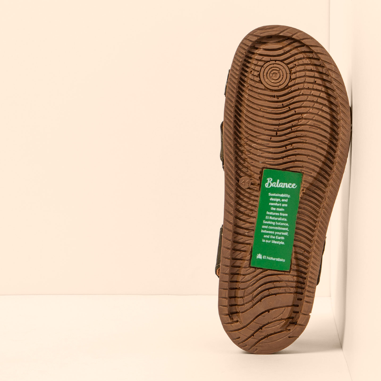 Sandalias N5790 NOBUCK LAVADO KAKI / BALANCE color Kaki