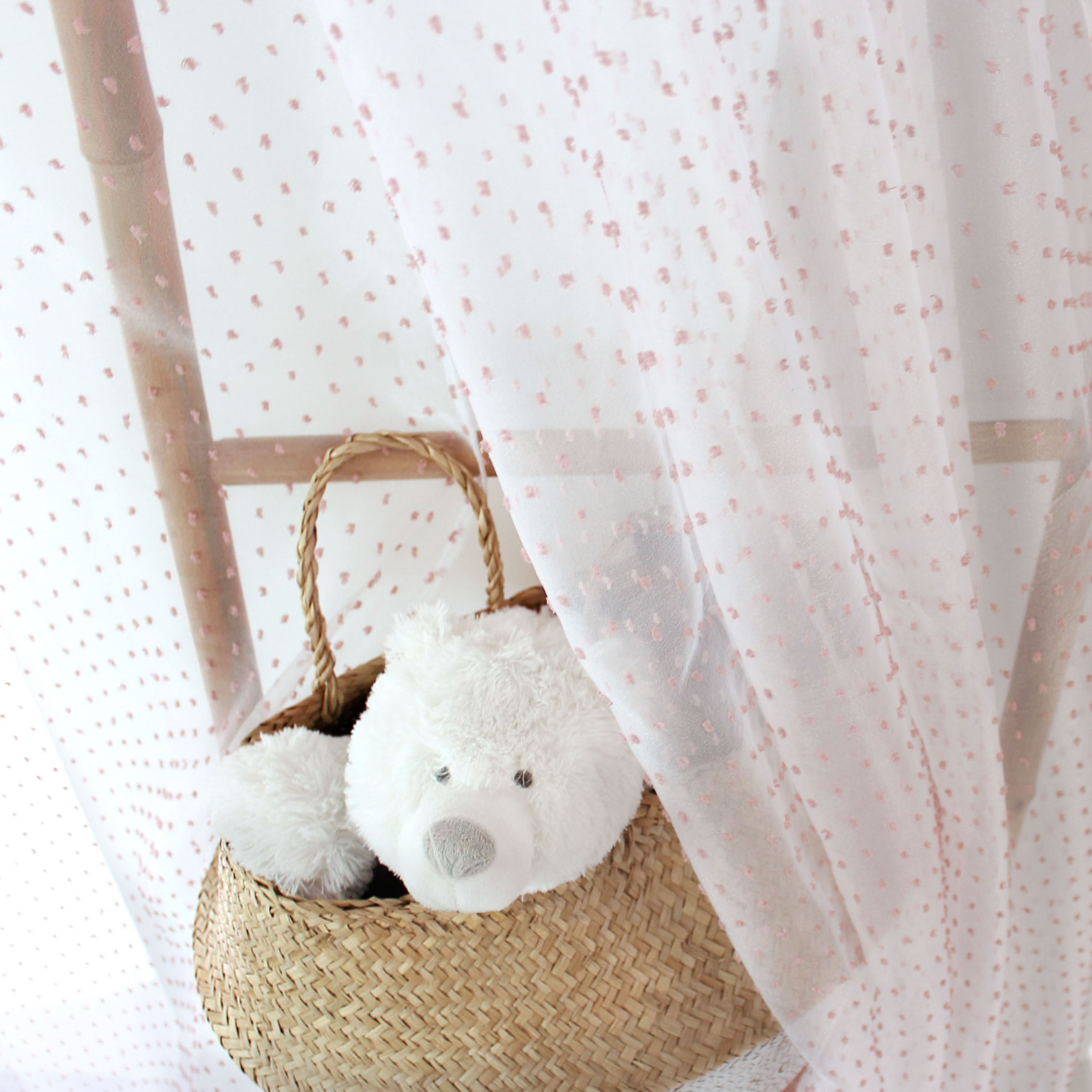 Voilage plumetis en organza avec œillets - Vieux rose