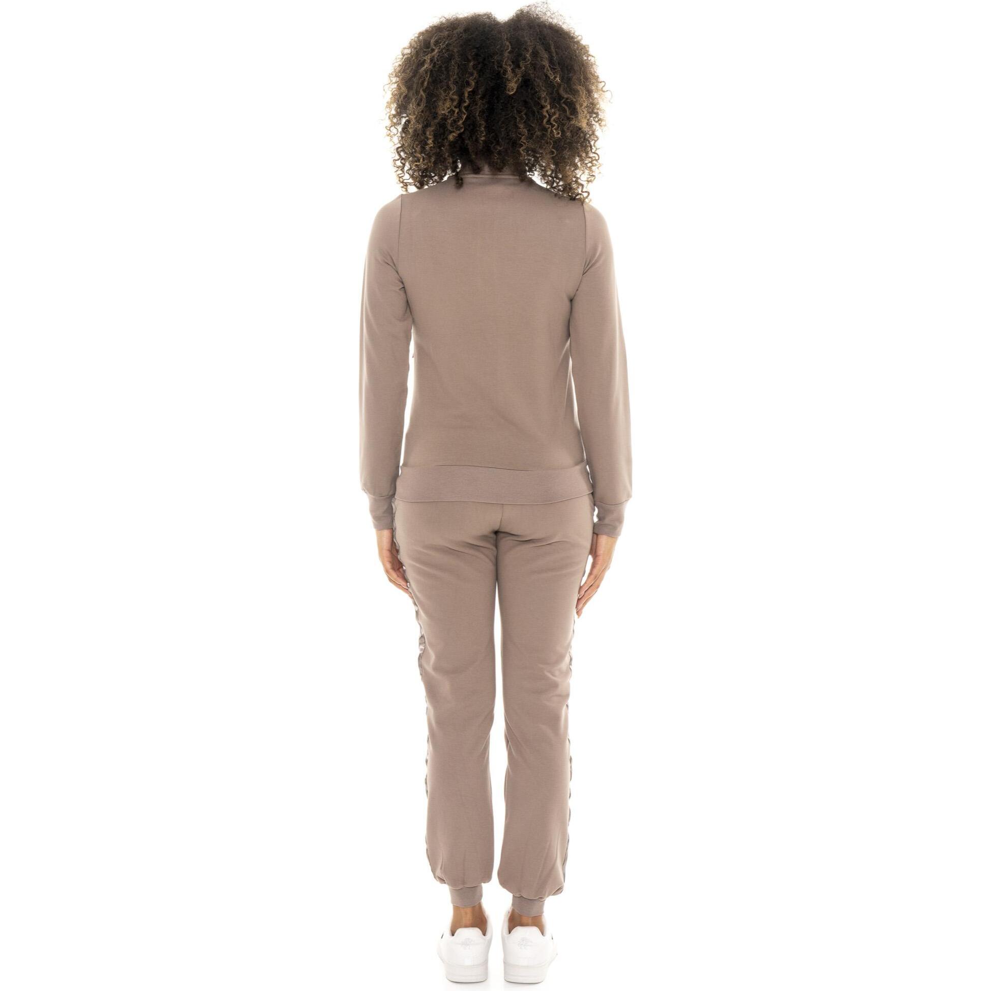 Mono de invierno para mujer Leone 1947 Chic Tones con cuello alto y cremallera.