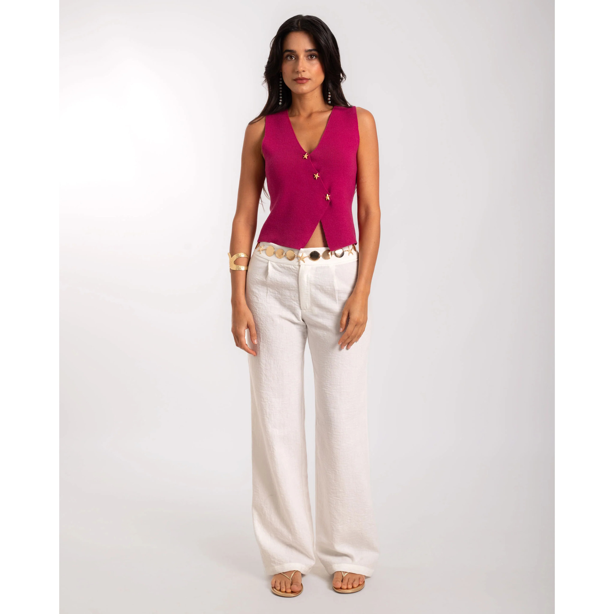 Chaleco de mujer crop con cierre cruzado y escote pico