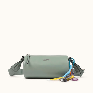 Bandolera Cilíndrica Verde Agua con Charms y Detalles Técnicos CHARMS CROSSBODY BARREL AQUA