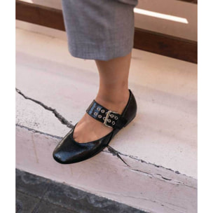 Bailarinas planas negras con tira y hebilla