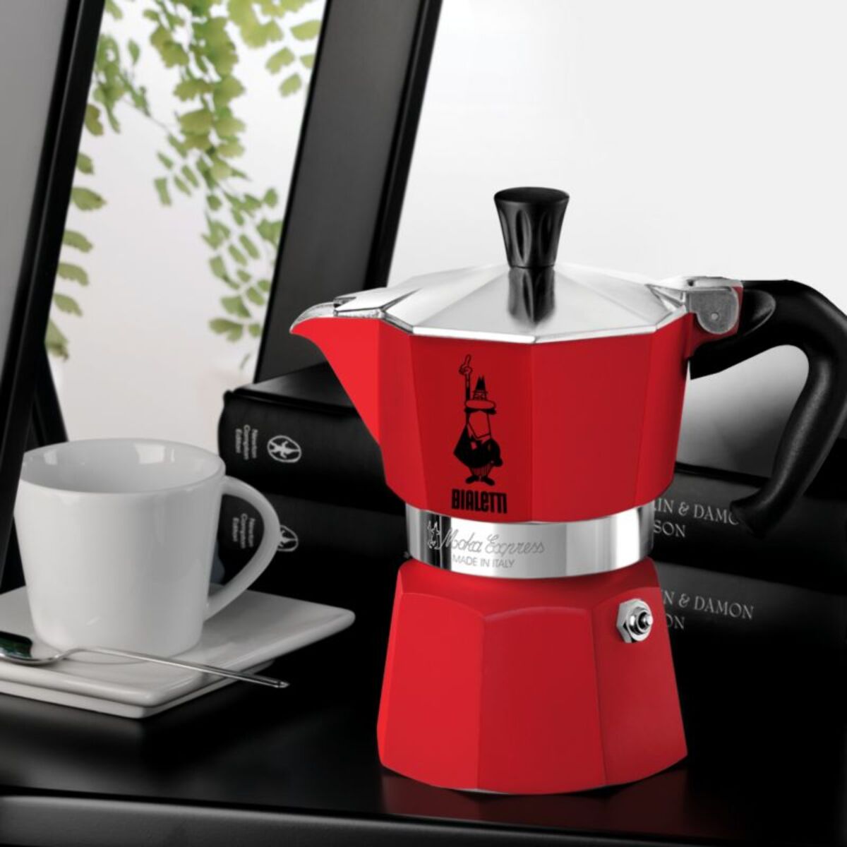 Cafetière italienne BIALETTI Moka Express Rouge - capacité 3 tasses