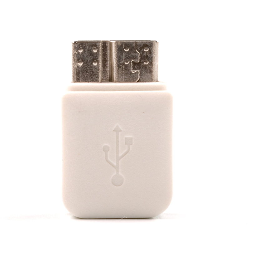 DAM s5/note 3 ADATTATORE a pin micro usb 23 Cm. Colore bianco
