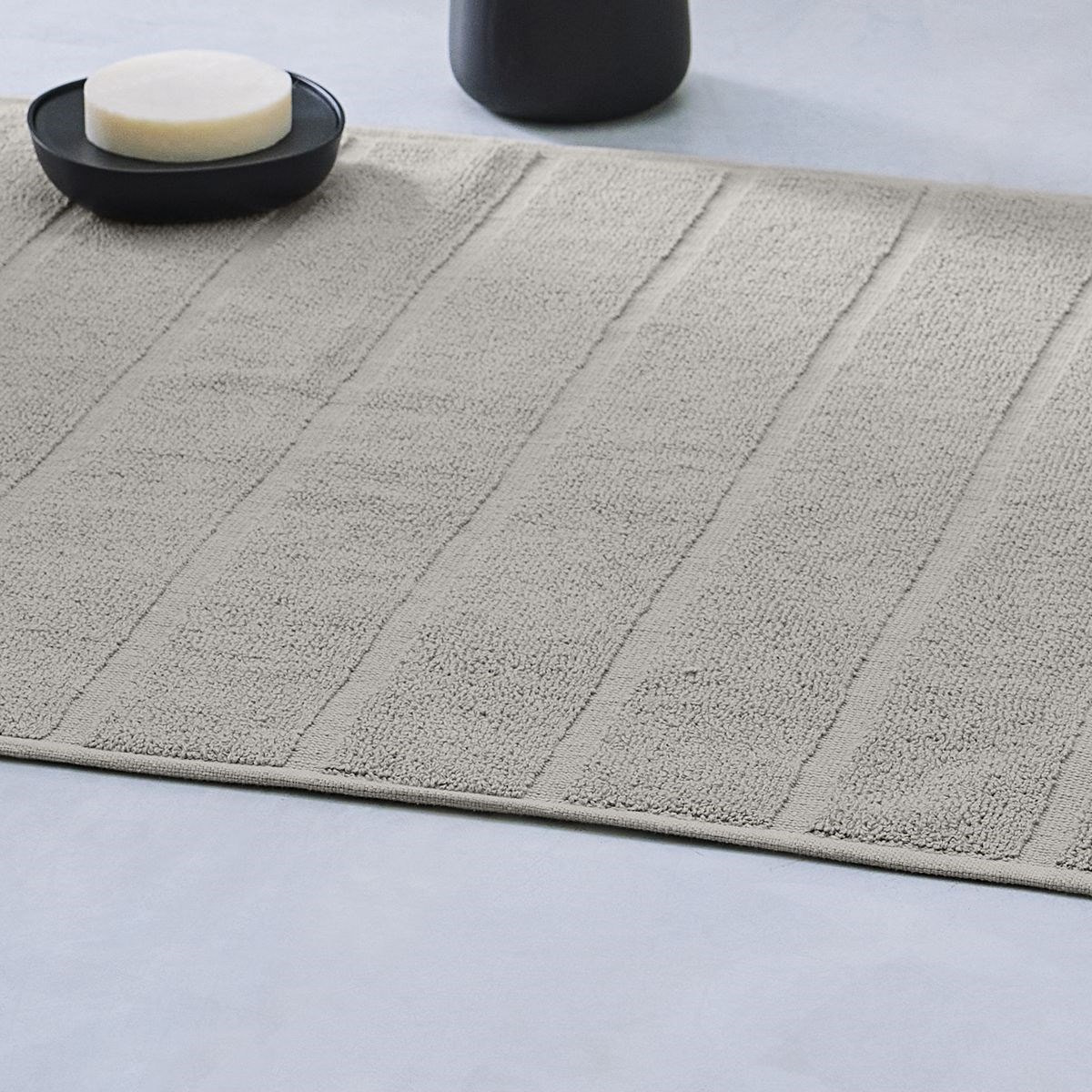 Tapis de bain uni ESSENTIAL beige