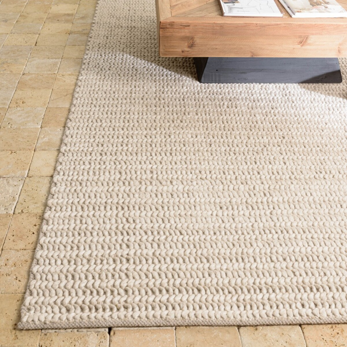 QUENTIN - Tapis rectangulaire 160x230cm en laine tissée couleur beige