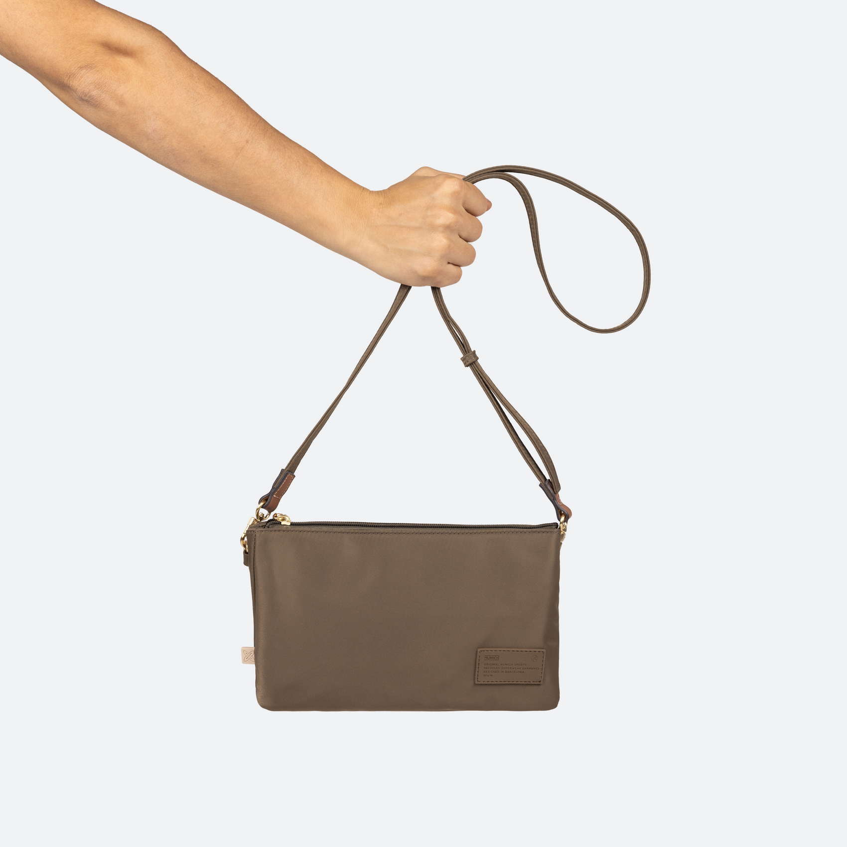 XPLORE CROSSBODY KHAKI