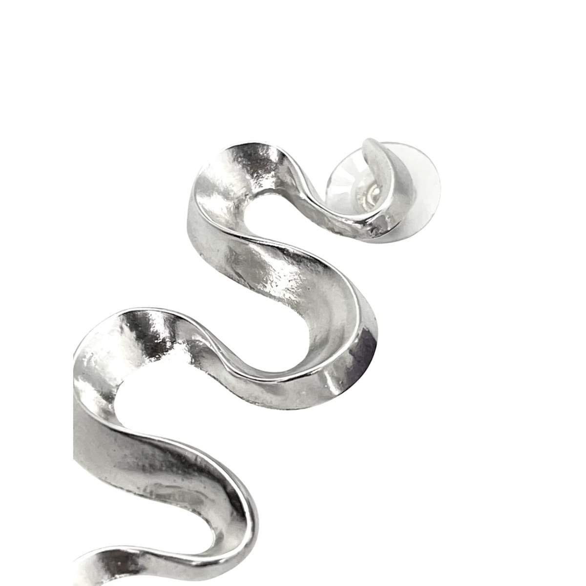 Pendiente Serpentina en plata 10µ