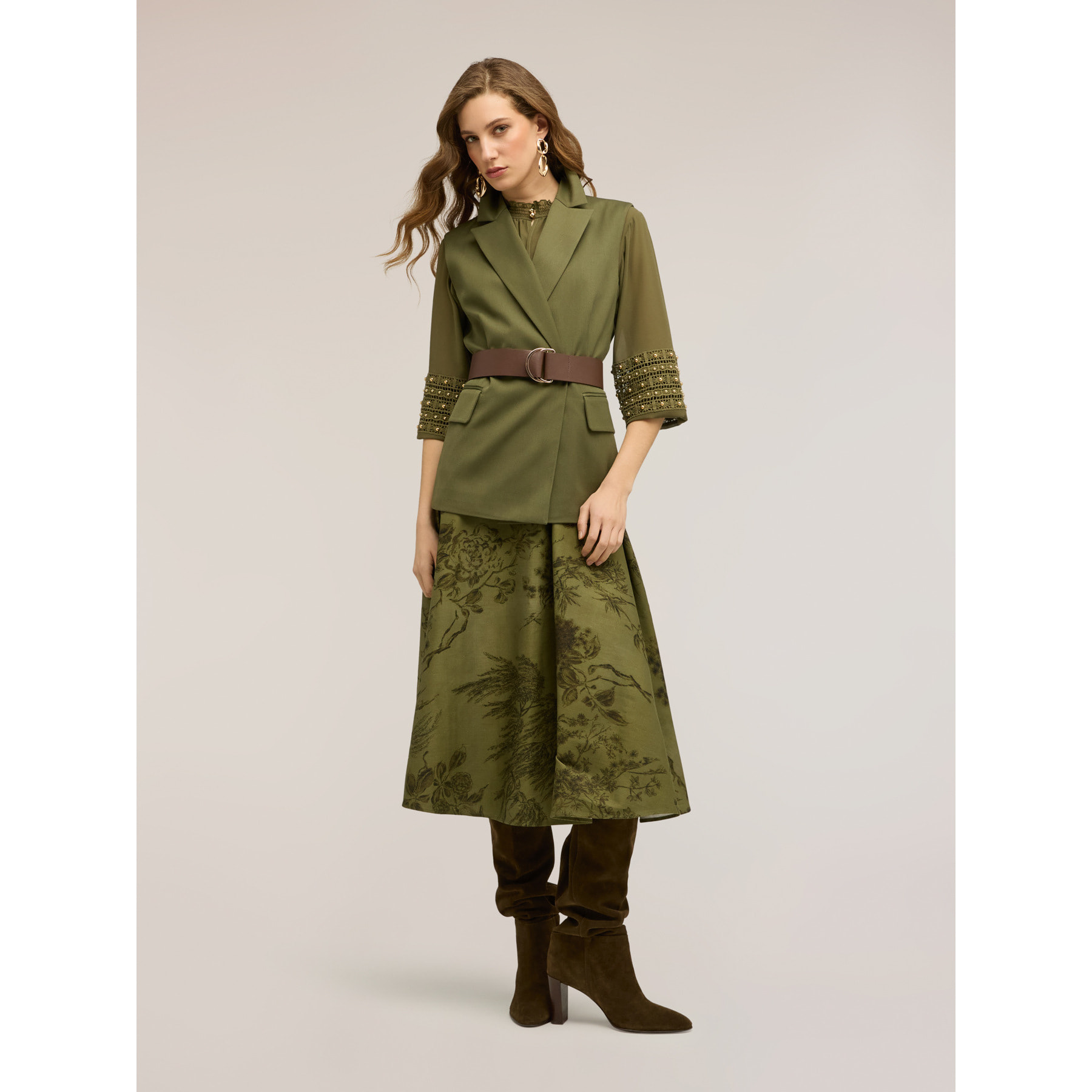 Motivi - Chaleco de poliviscosa con cinturón - Verde militare