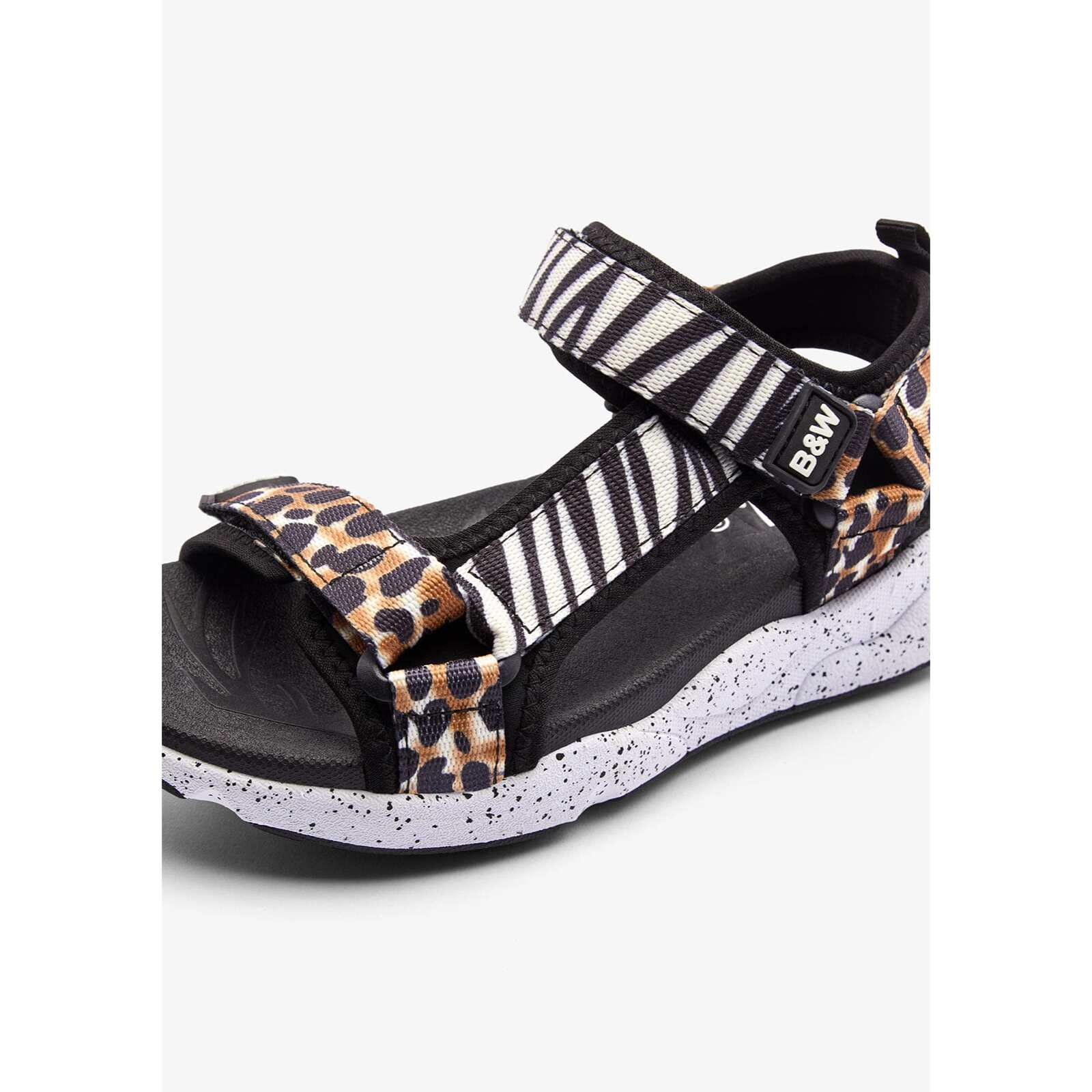 Sandalias de tiras con estampado animal