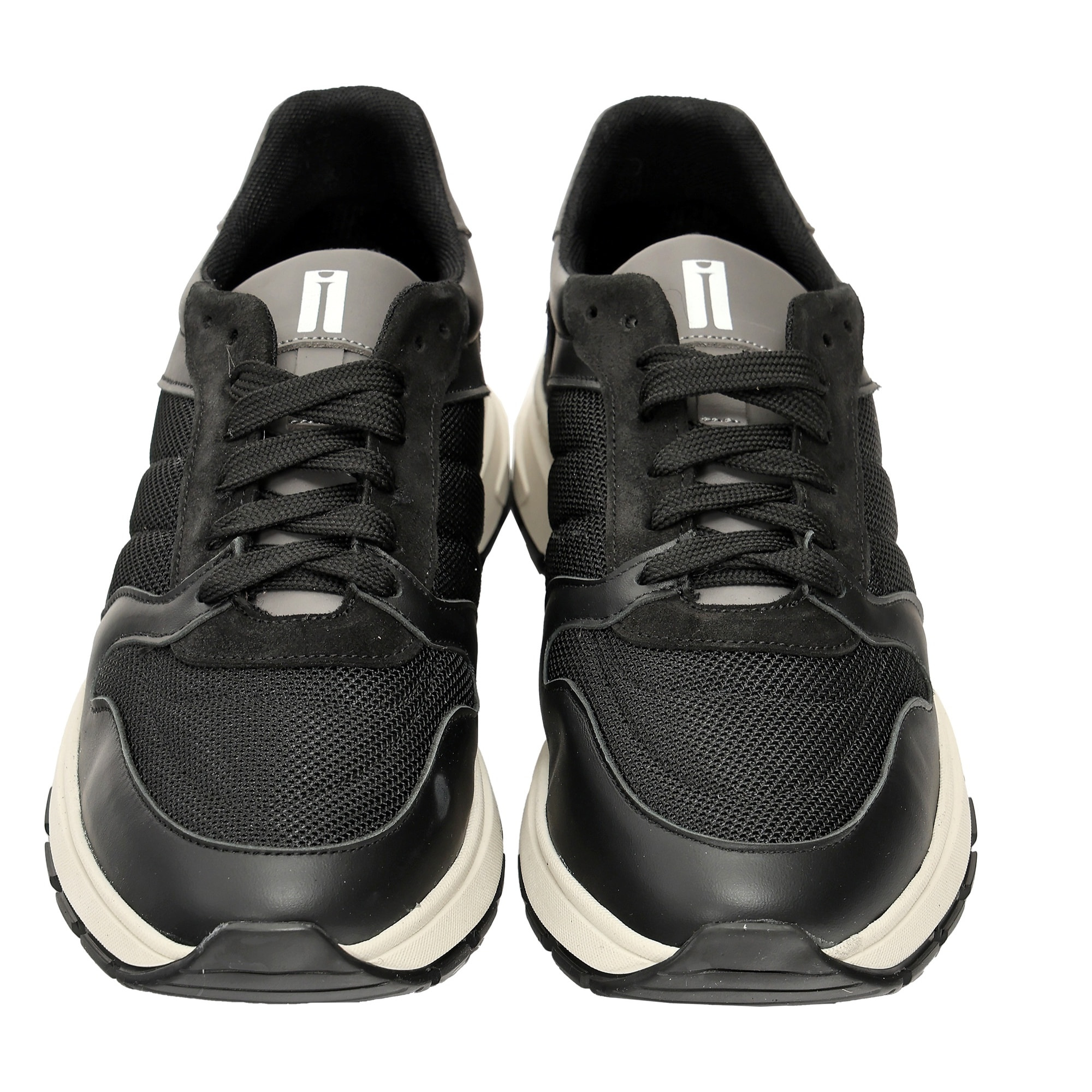 Sneakers in pelle