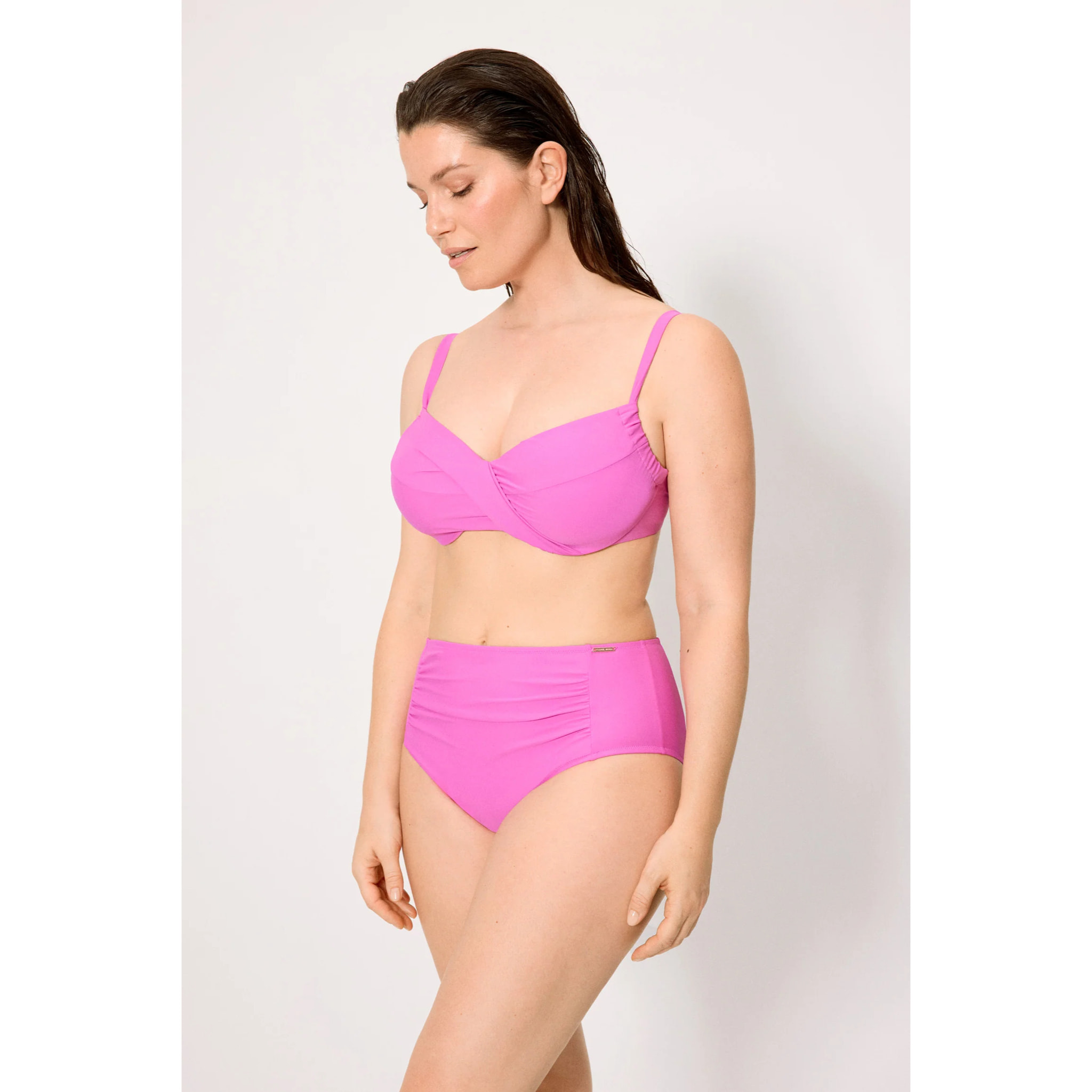 Slip bikini vita alta modellante Rosa