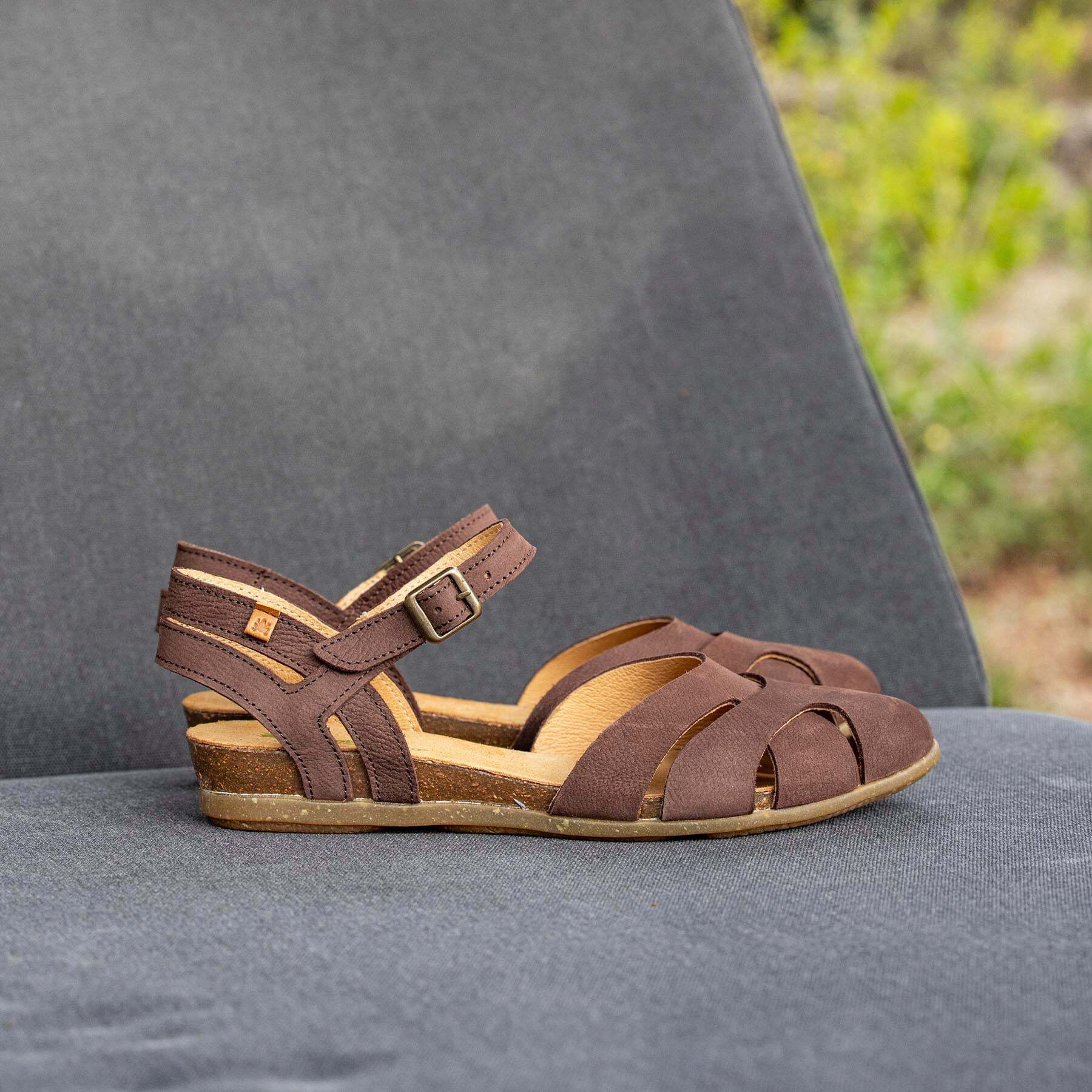 Sandalias N5207 NOBUCK TIBET/ STELLA color Tibet