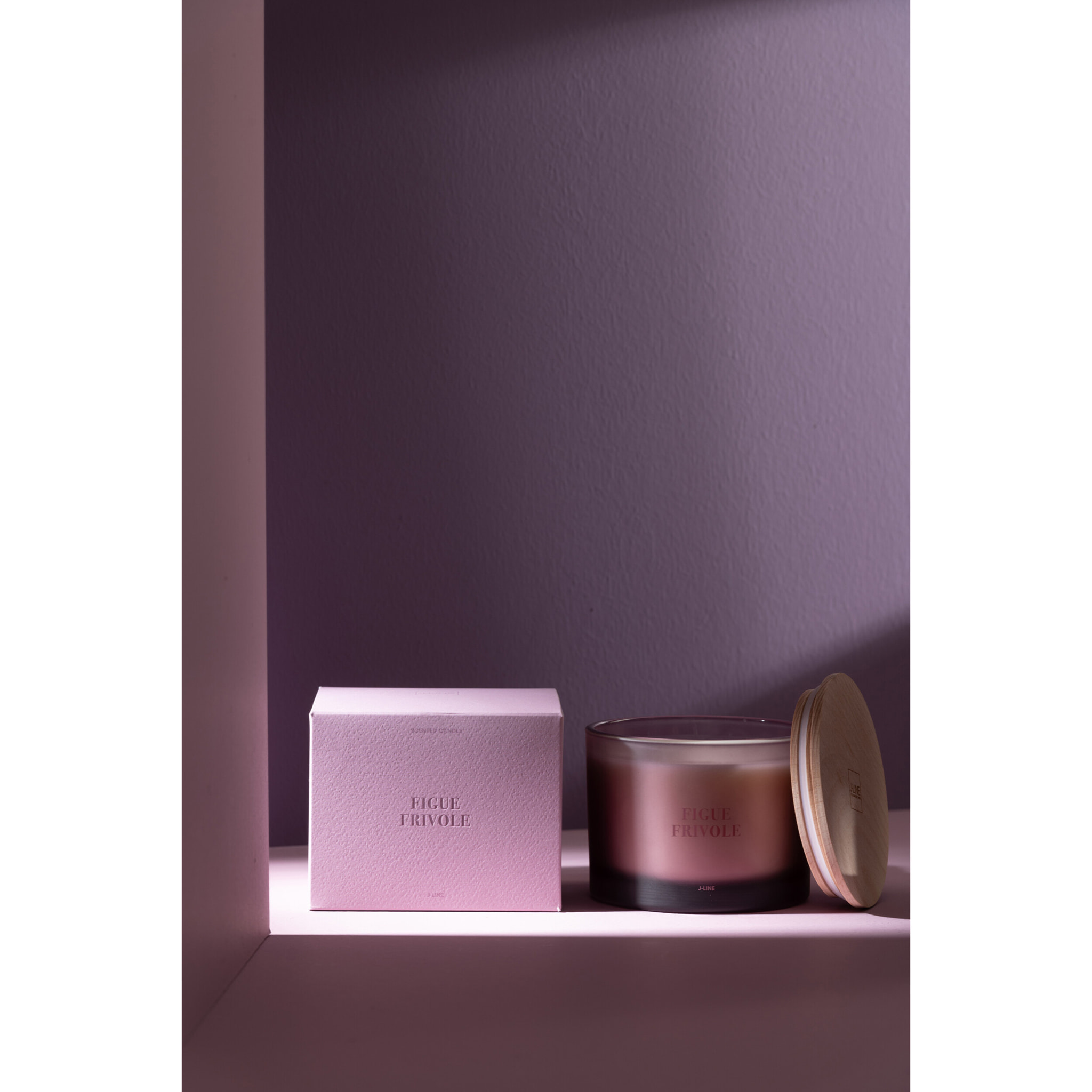 J-Line bougie senteur Accords Essentiels - Figue Frivole - mauve